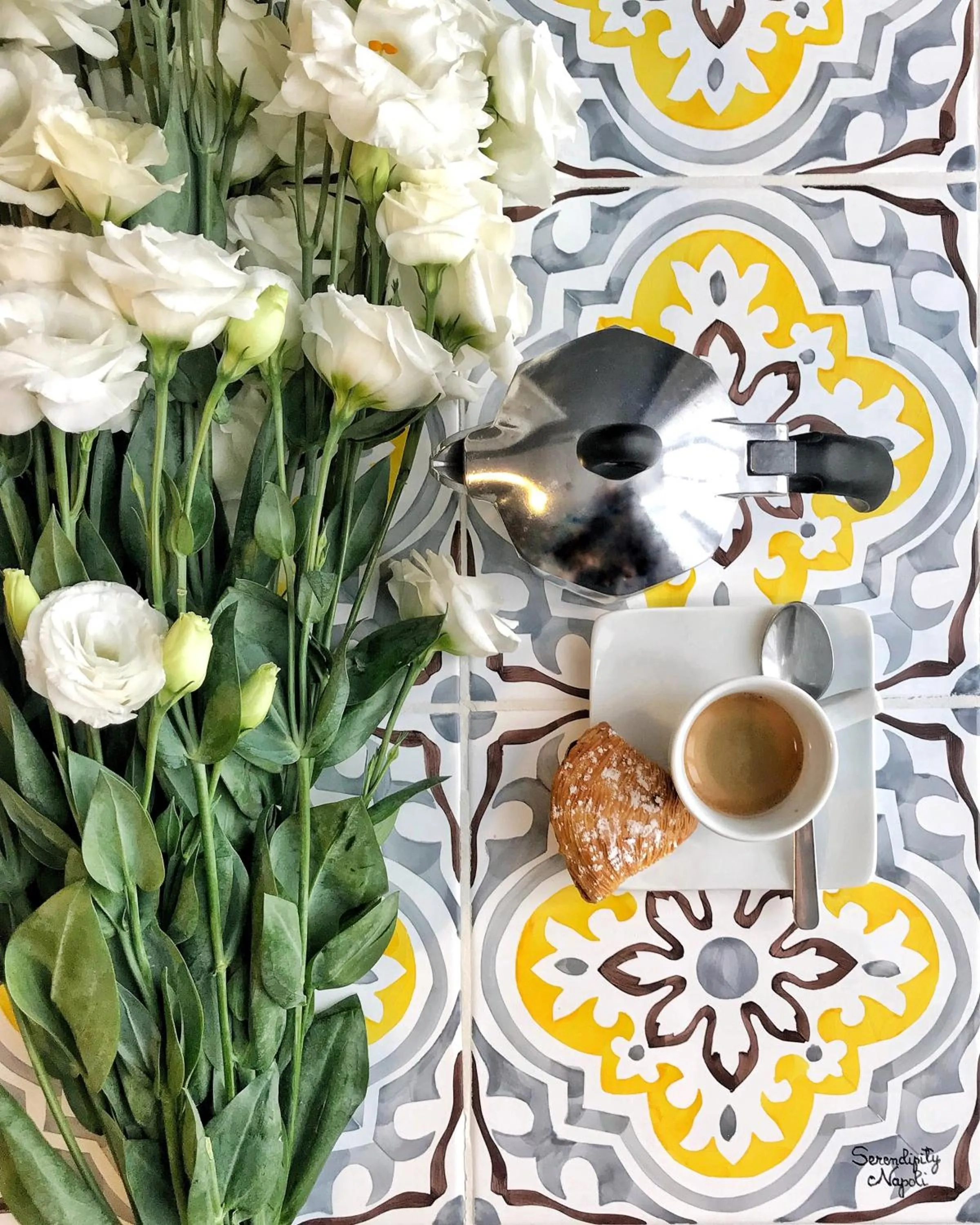 Communal lounge/ TV room in Serendipity