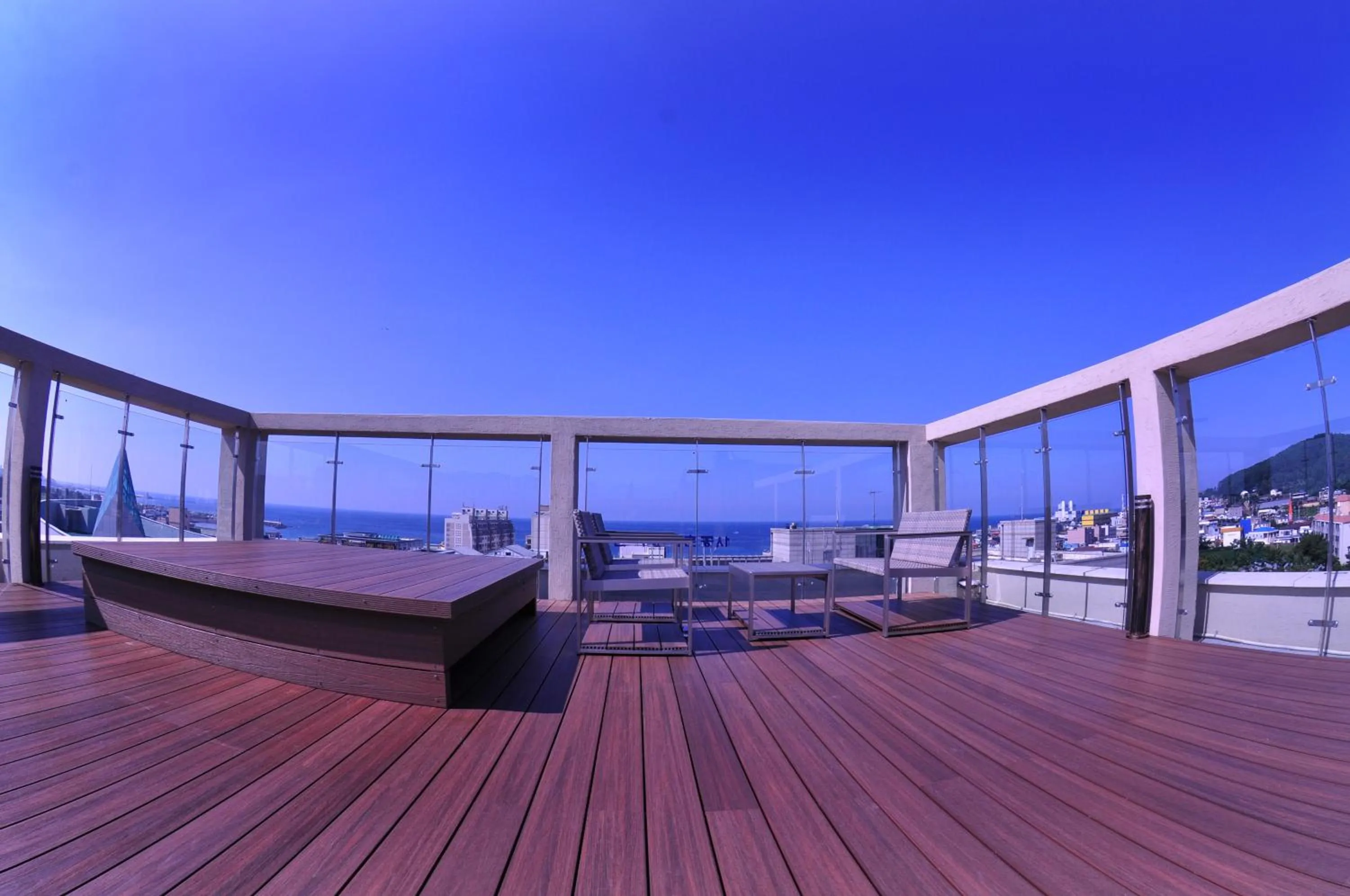 Garden in Black Sands Hotel Jeju