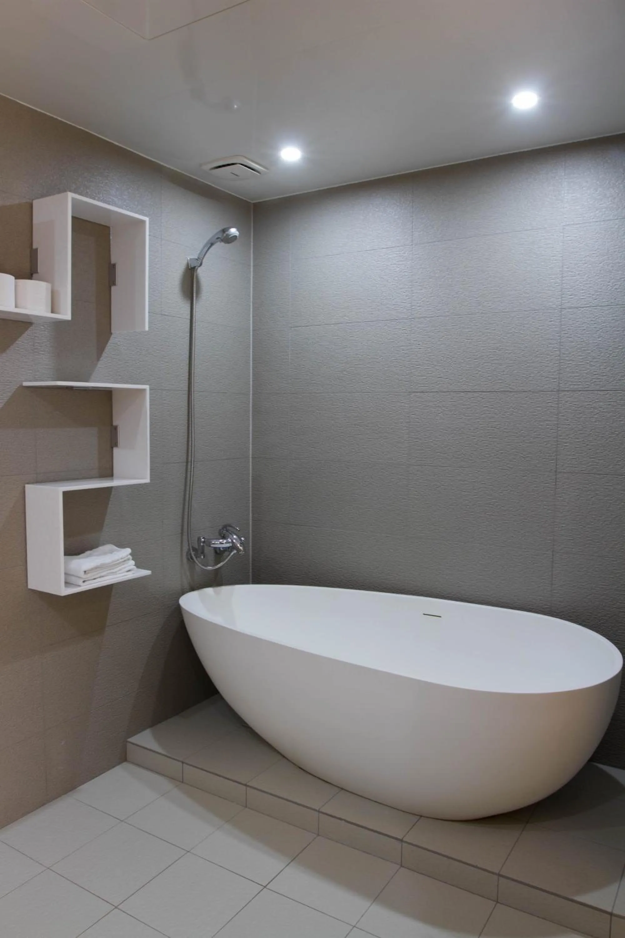 Bathroom in Black Sands Hotel Jeju