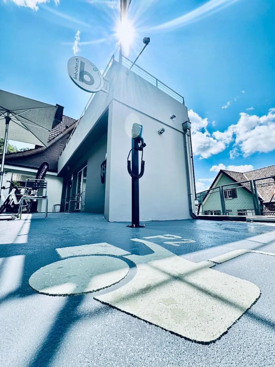 Property building in Bed Bike and Breakfast Olten