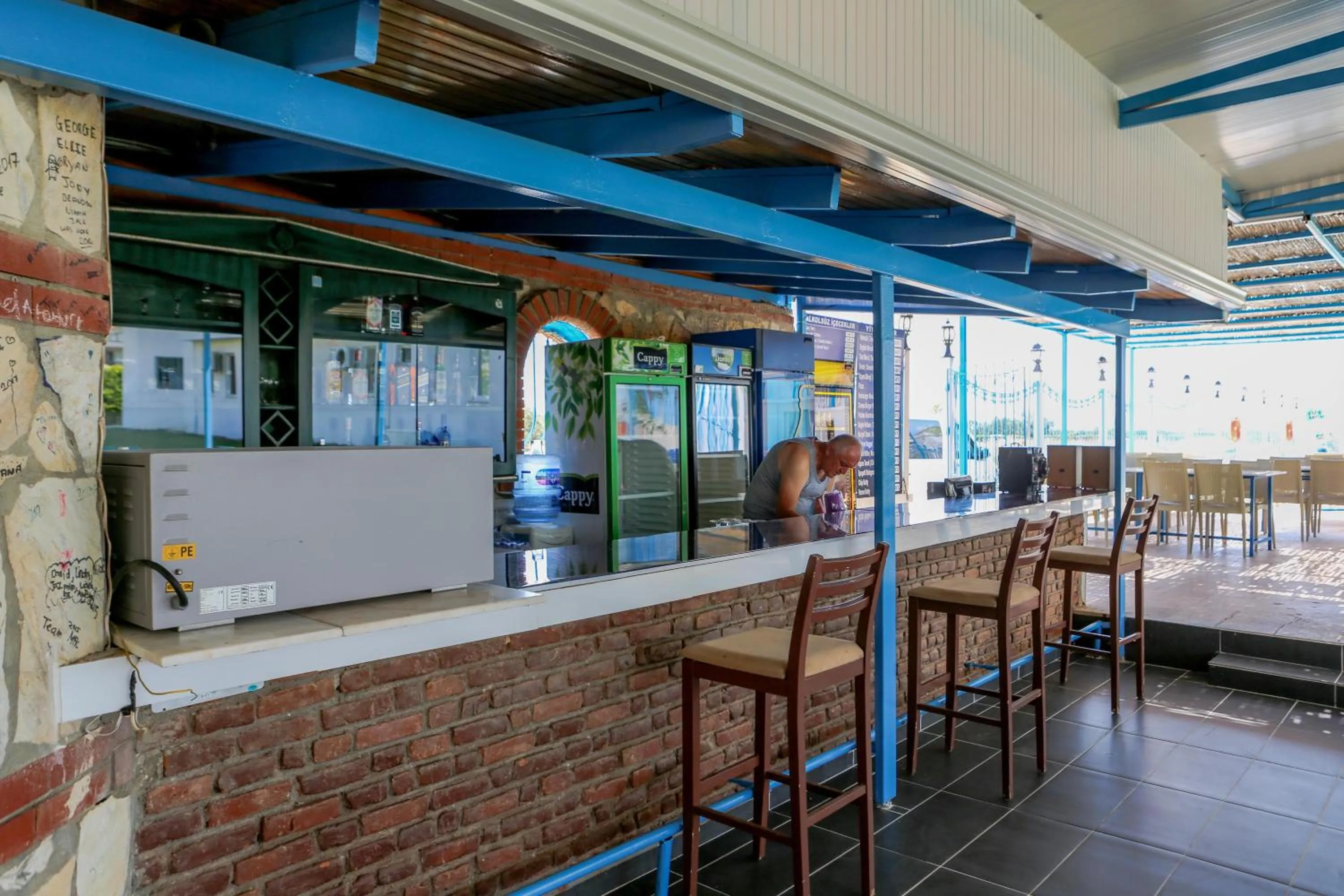 Lounge or bar in Sunset Village