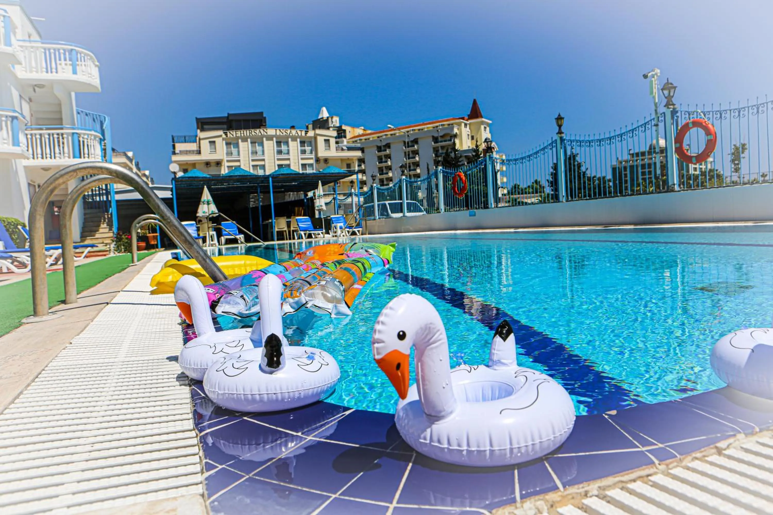 Day in Sunset Village