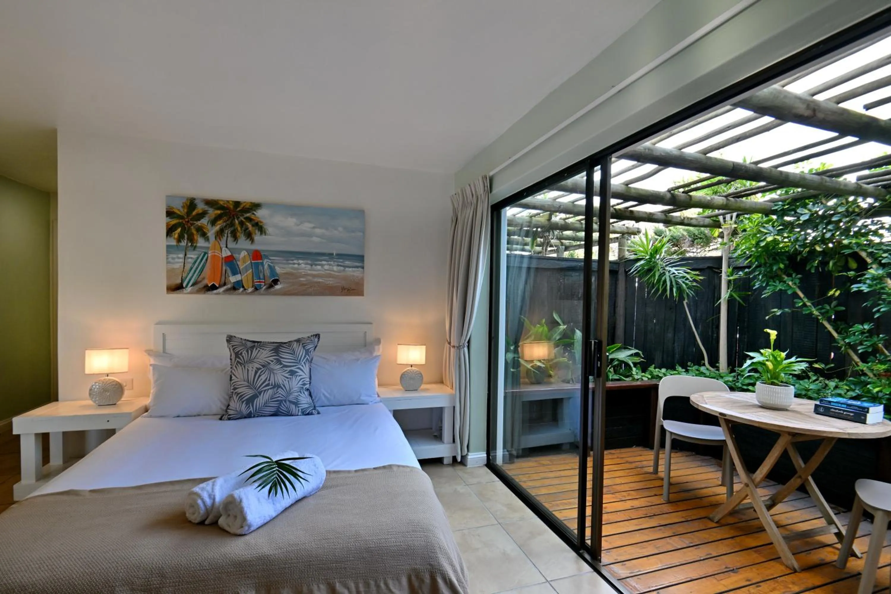 Bed in BonBini Guest House