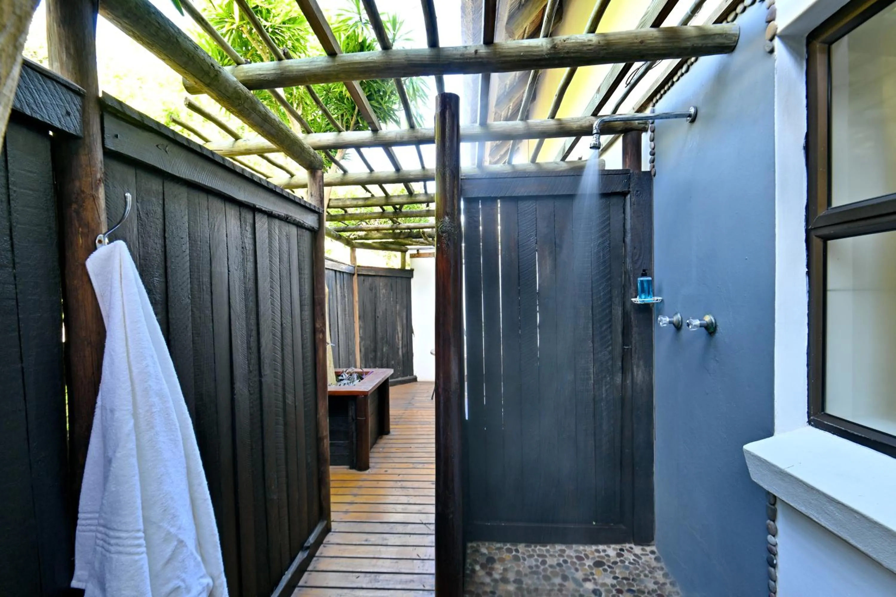 Shower in BonBini Guest House