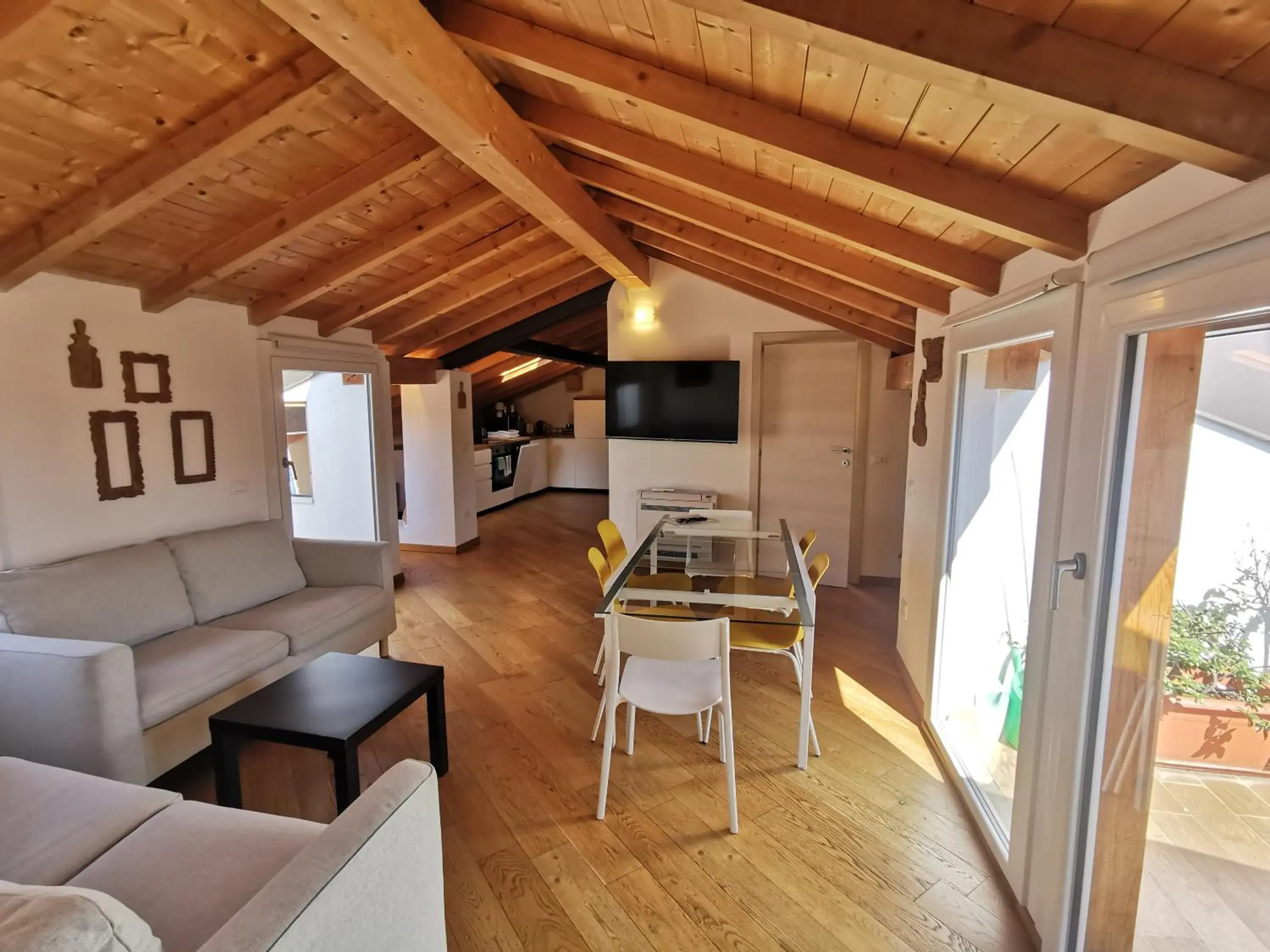 Three-Bedroom House in Le Corti sul Naviglio Three-Bedroom House in Le Corti sul Naviglio