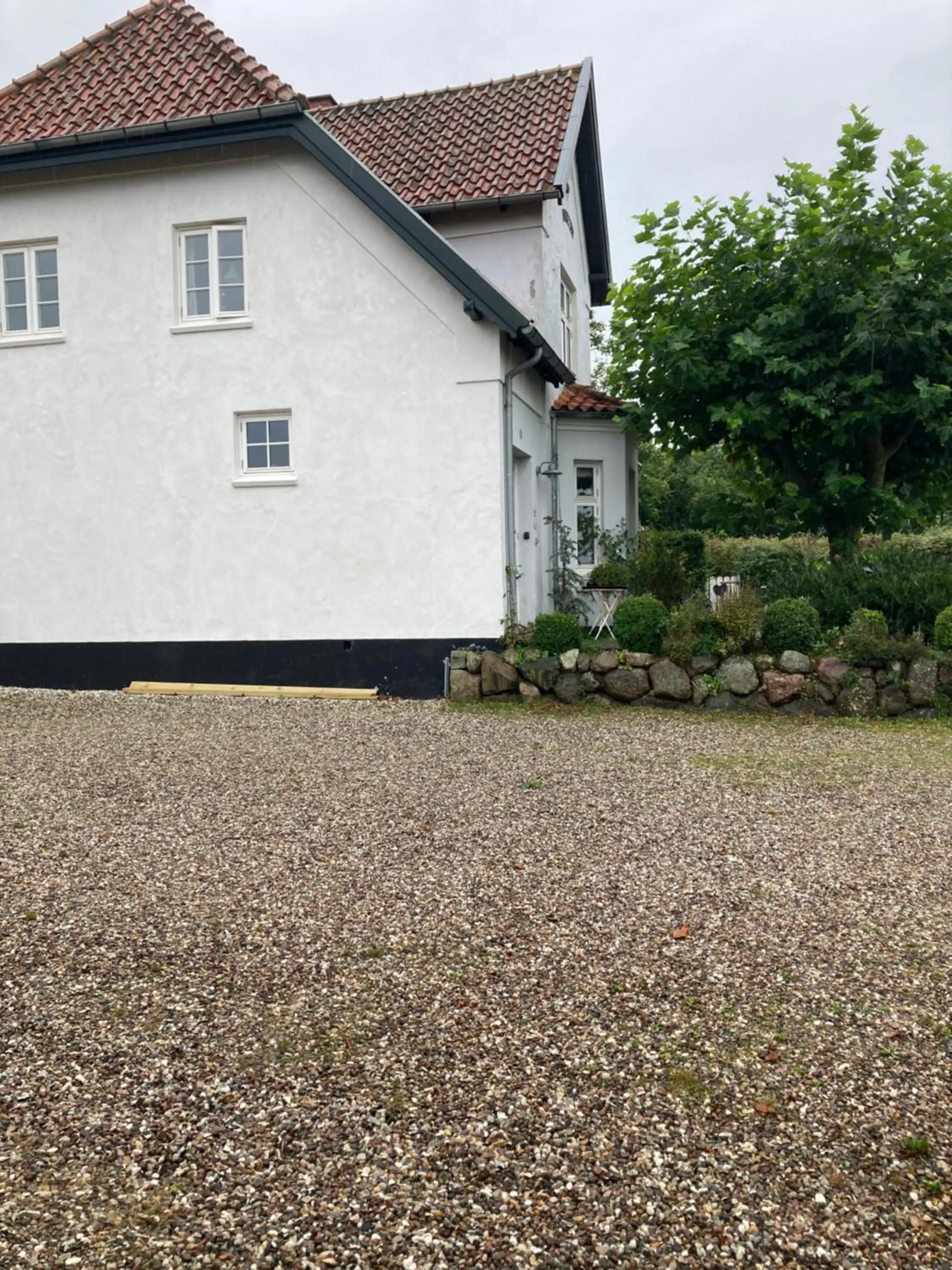 Property building in Marielyst B&B - Apartments