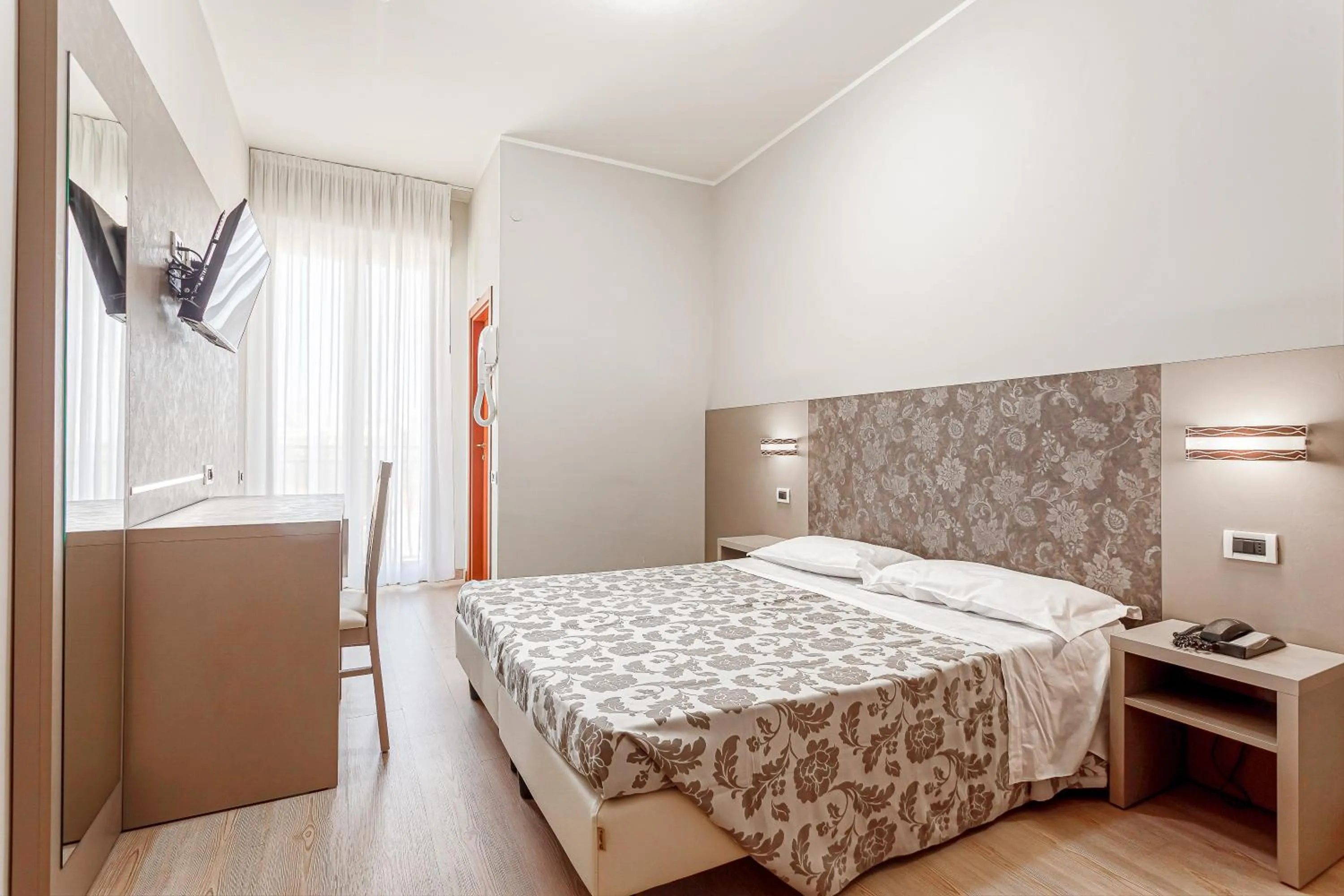 Bedroom, Bed in Hotel San Giorgio