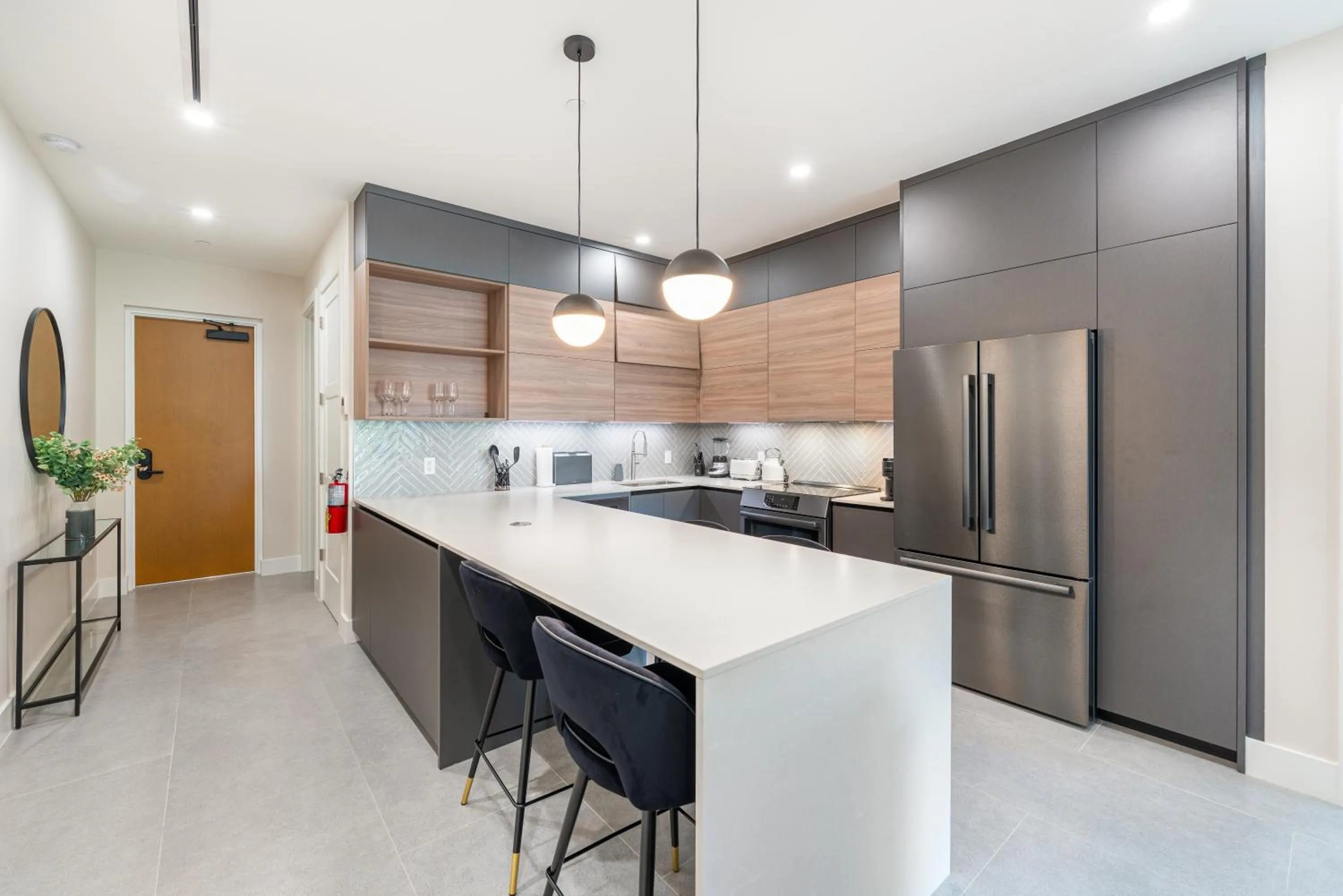 Kitchen or kitchenette in Point West Premier Rentals