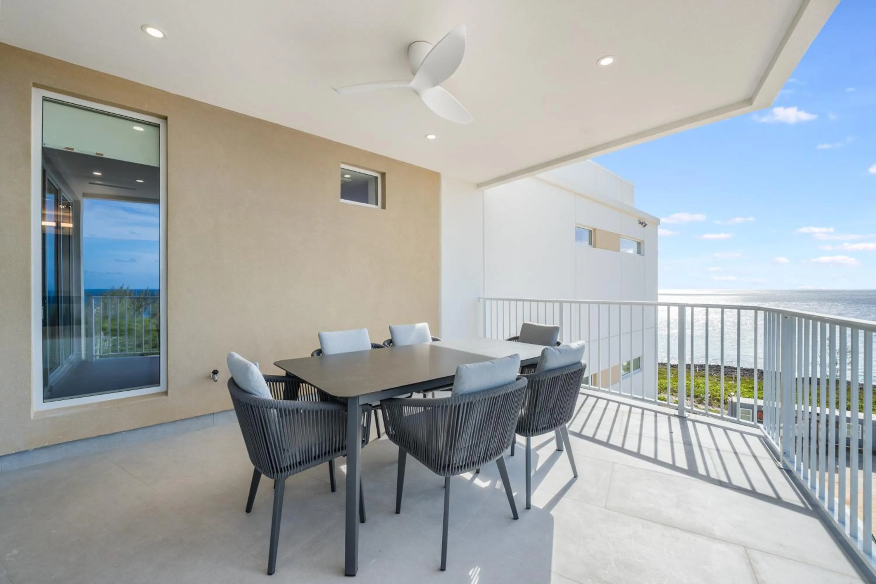 Balcony/Terrace in Point West Premier Rentals