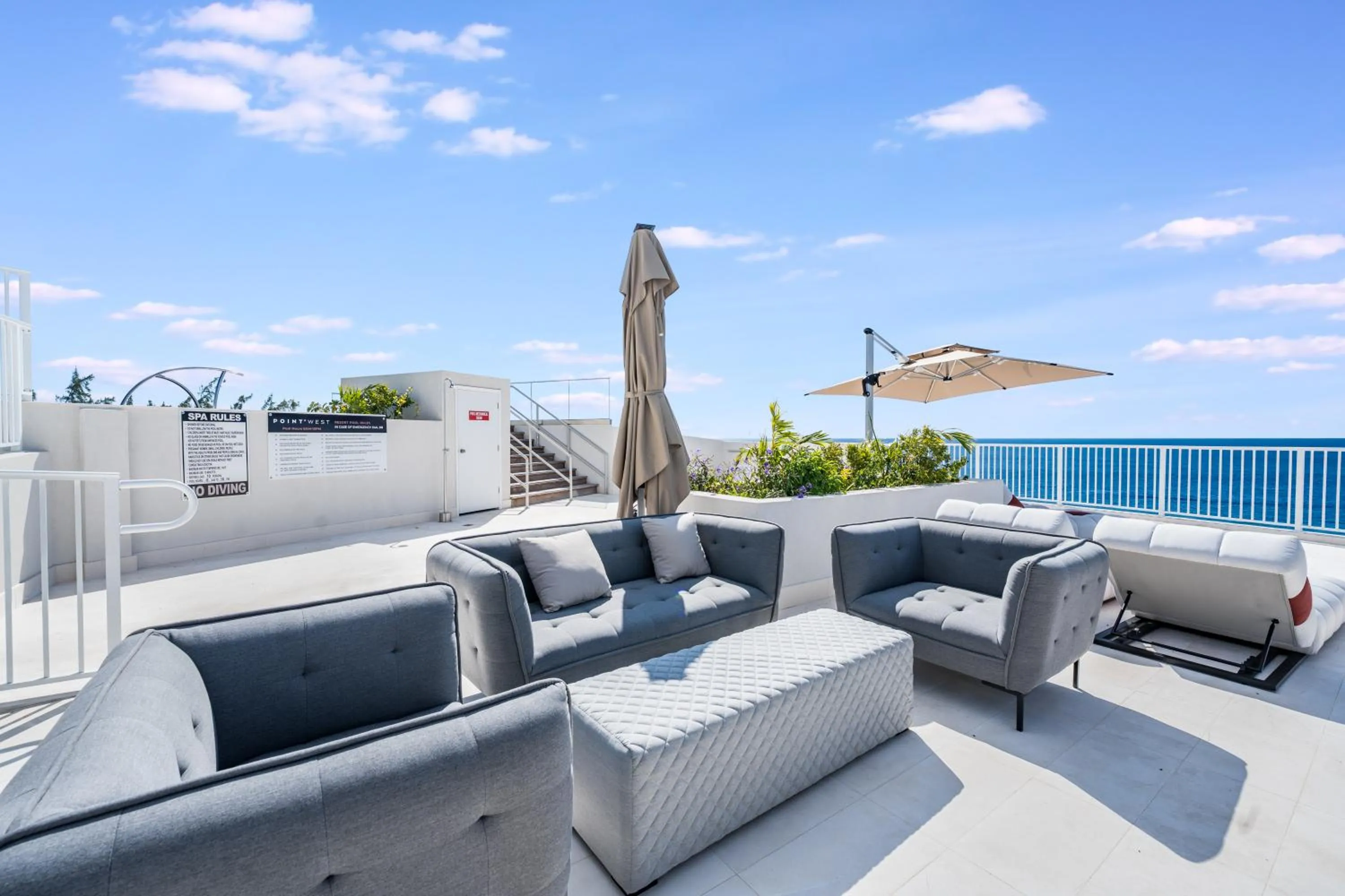 Seating area in Point West Premier Rentals