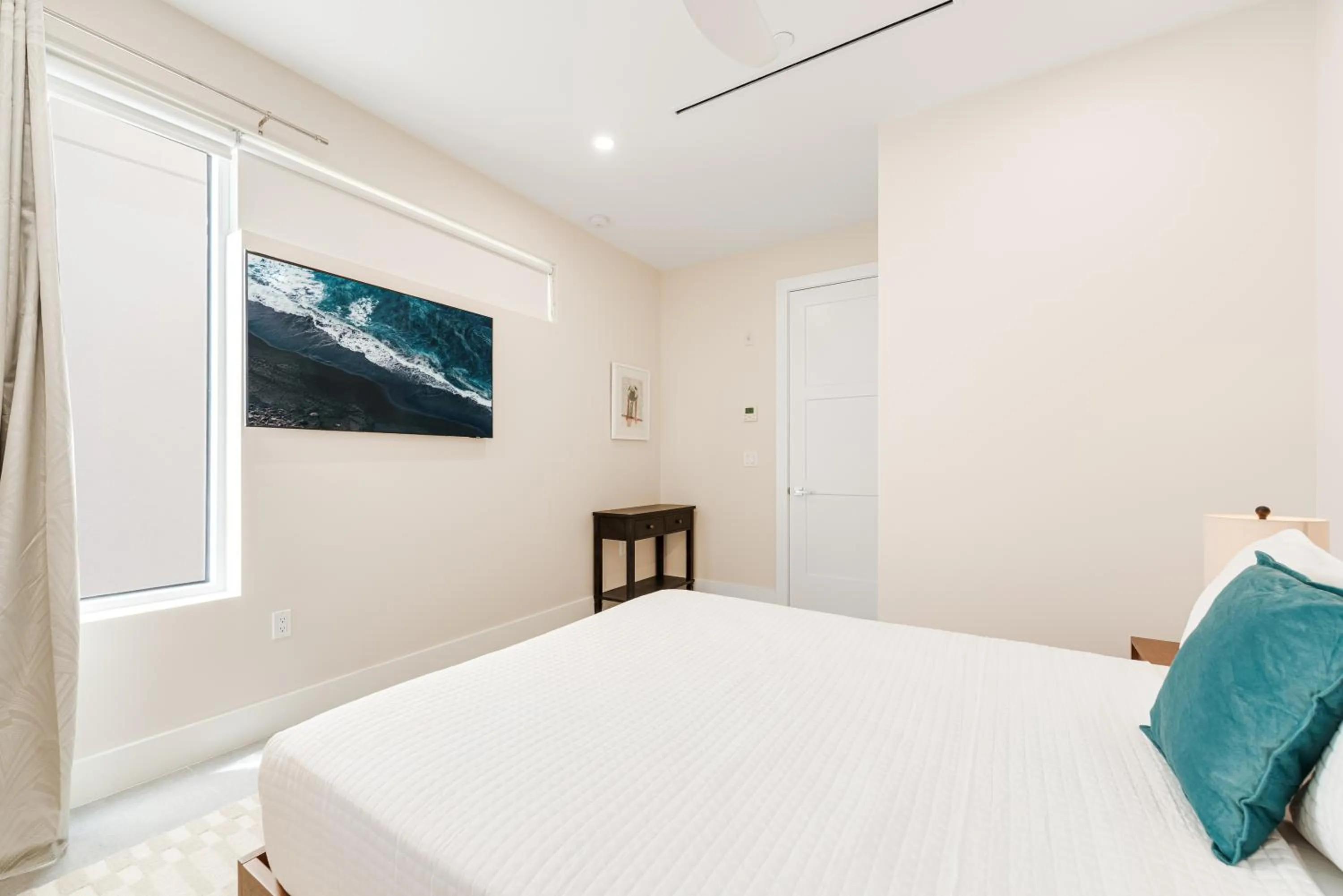 Bedroom, Bed in Point West Premier Rentals