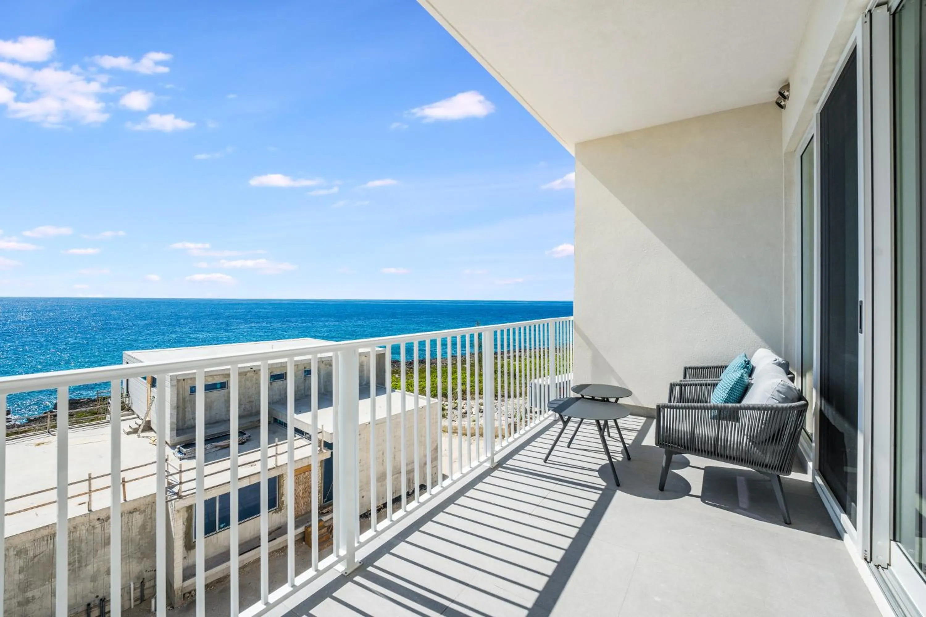 Balcony/Terrace in Point West Premier Rentals