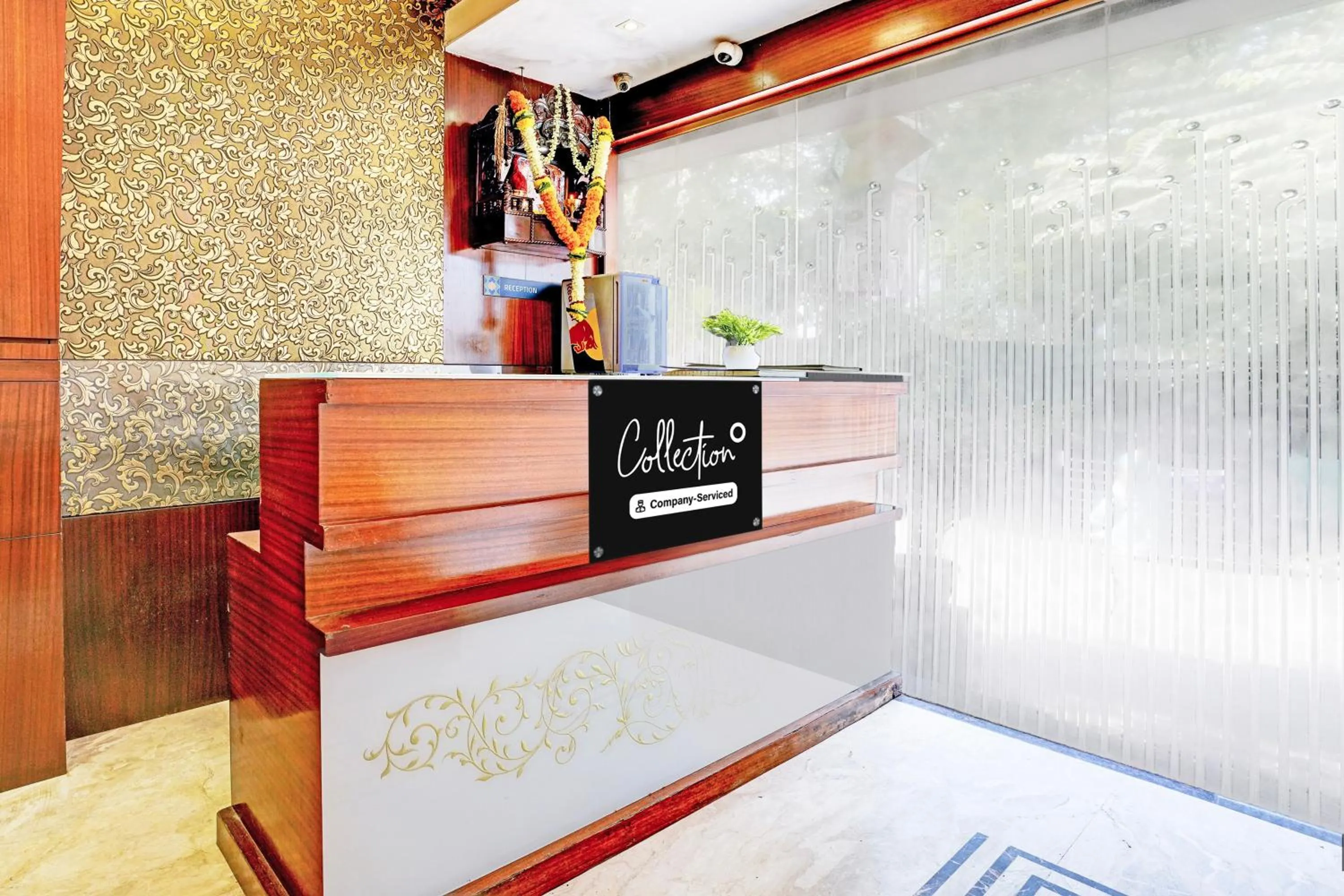 Lobby or reception, Bed in Collection O Airport Metro Andheri East