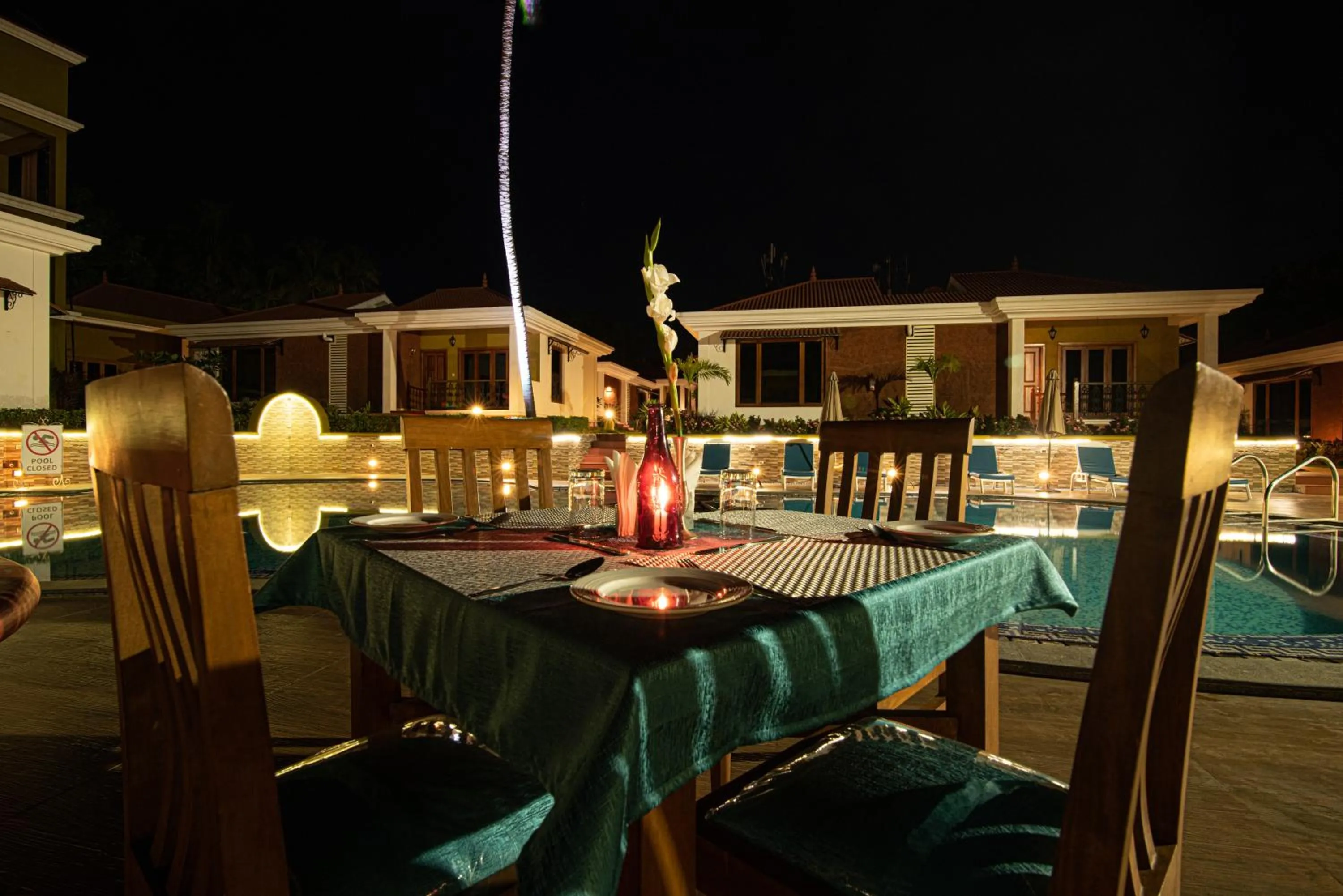 Night in The Grand Leoney Resort