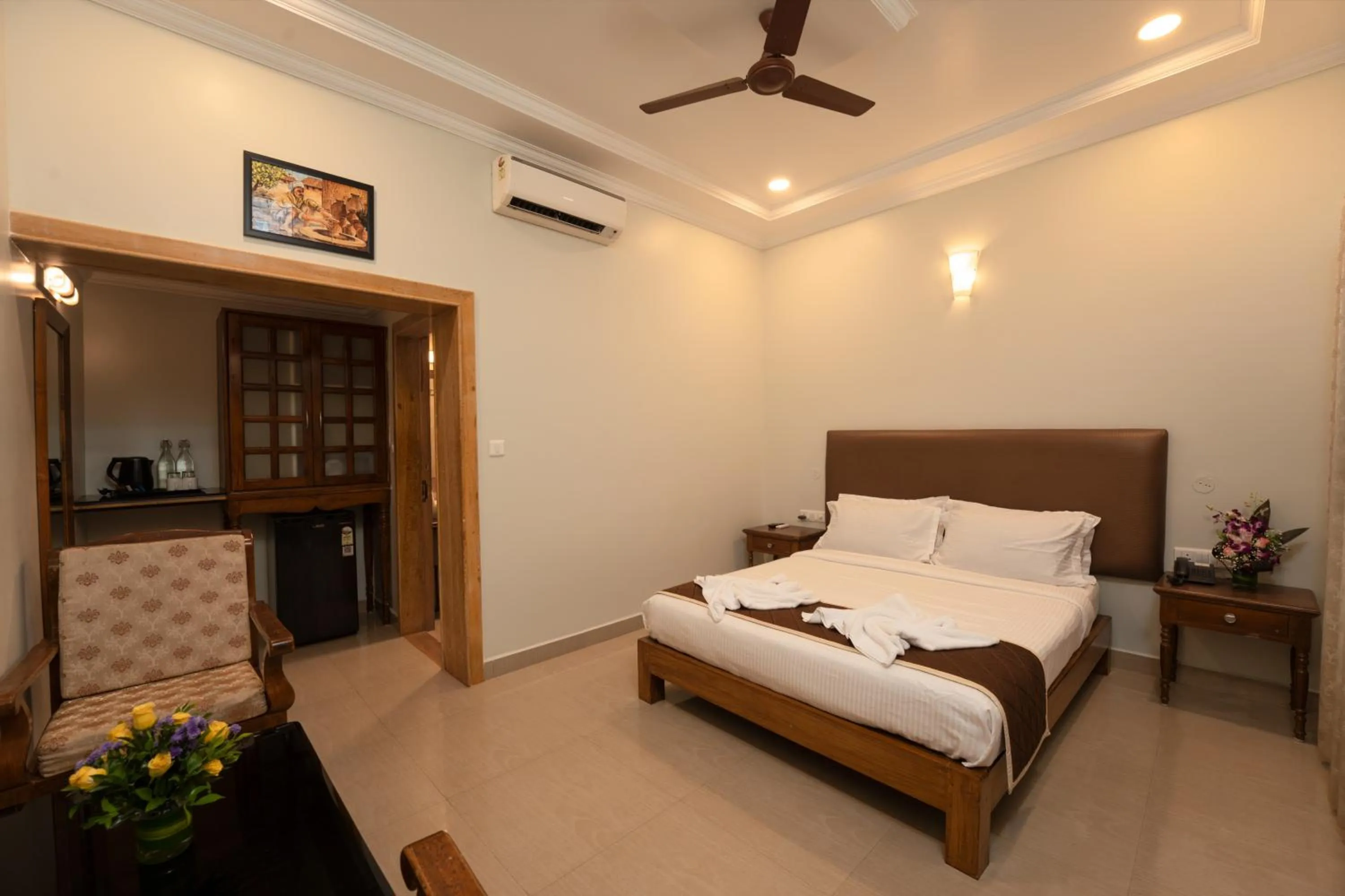 Bedroom, Bed in The Grand Leoney Resort