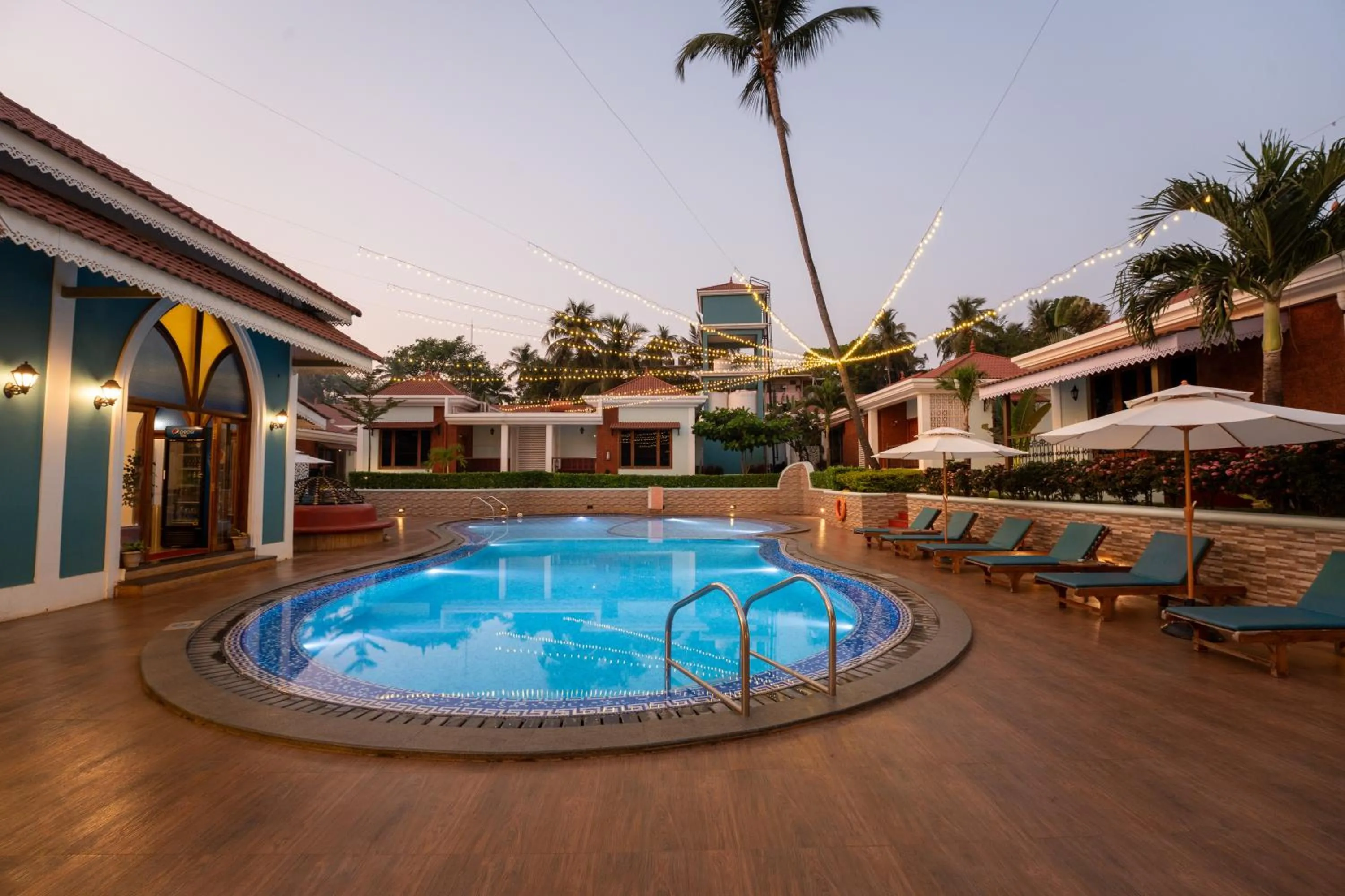 Swimming pool in The Grand Leoney Resort