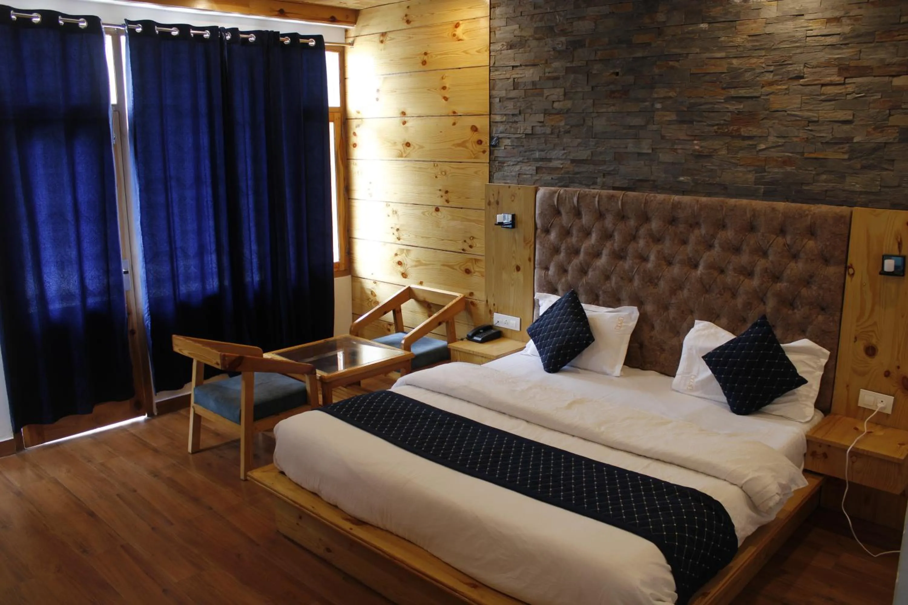 Hotel Riverview Serenity A unit of The Lavish Stays