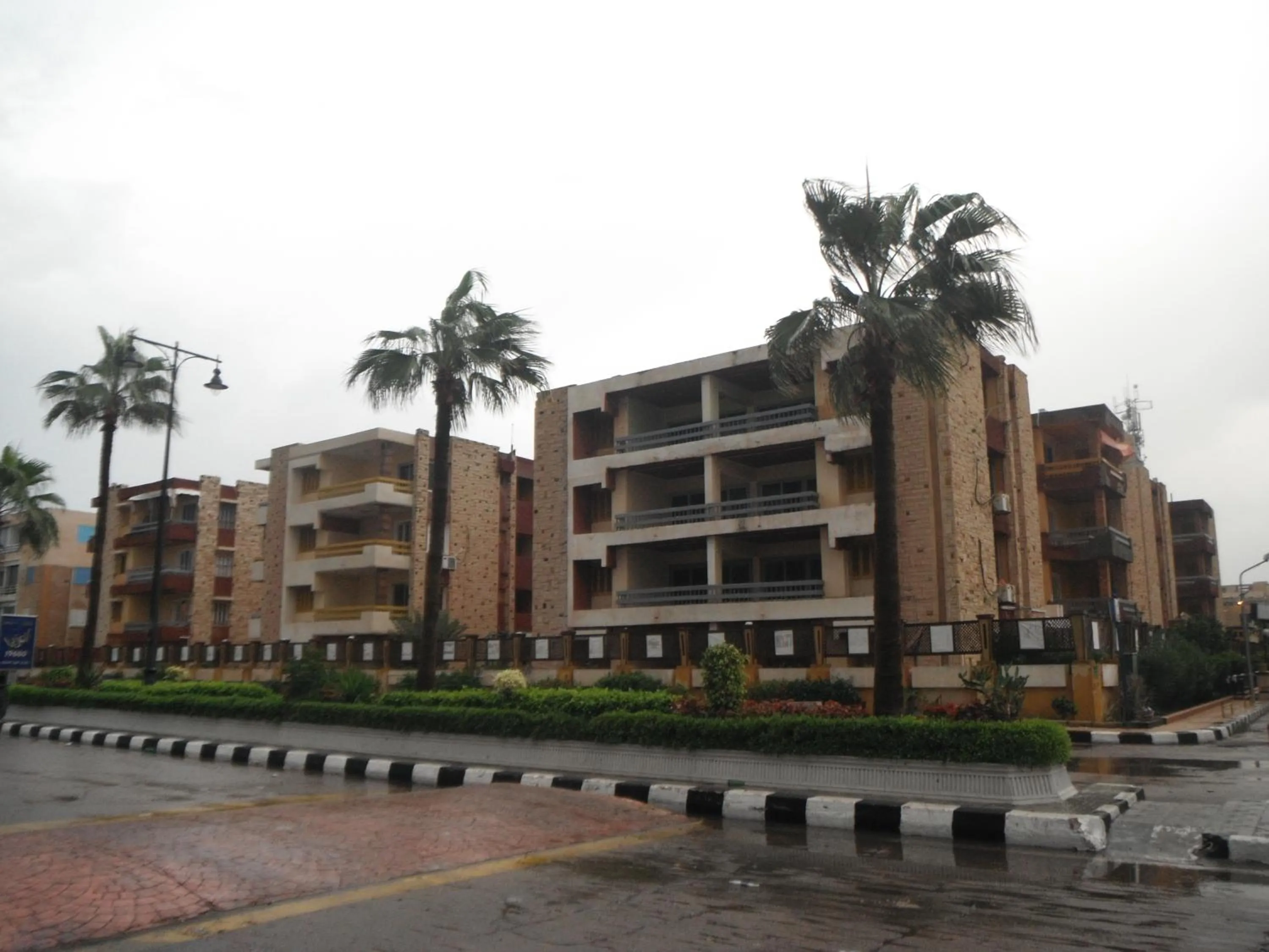 Property building in Maamoura Armed Forces Apartments