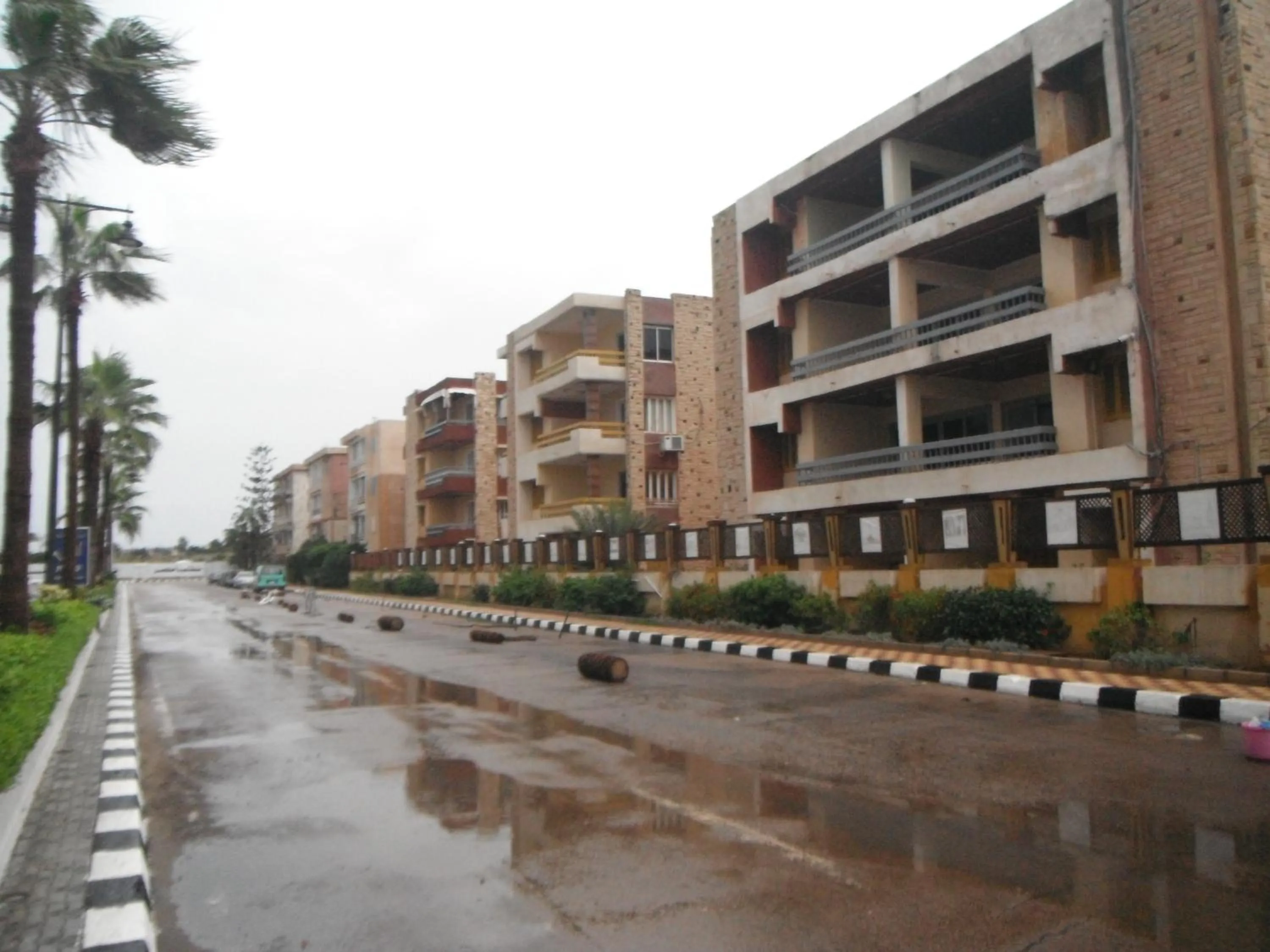 Facade/entrance in Maamoura Armed Forces Apartments
