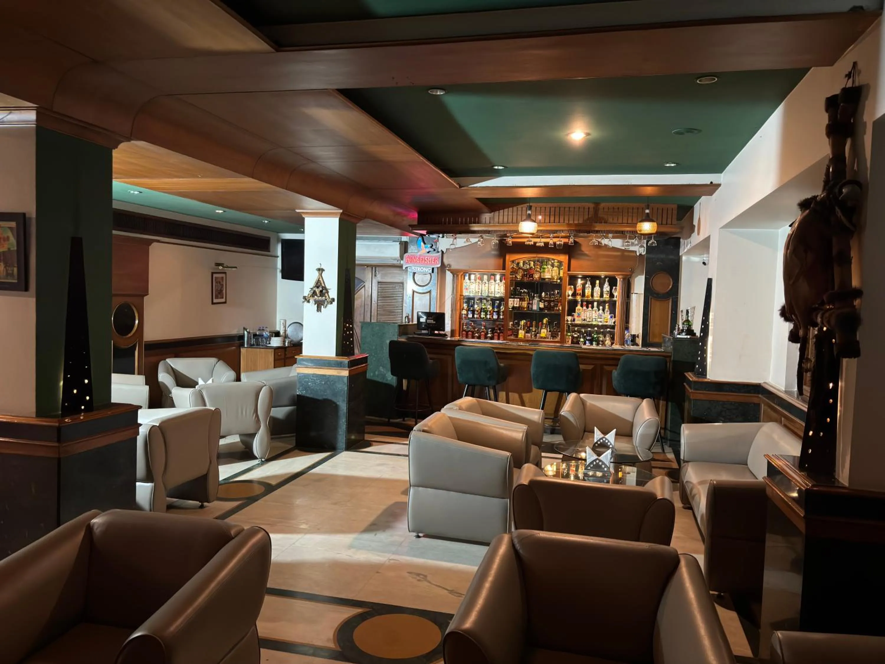 Lounge or bar in RESIDENCY HOTEl