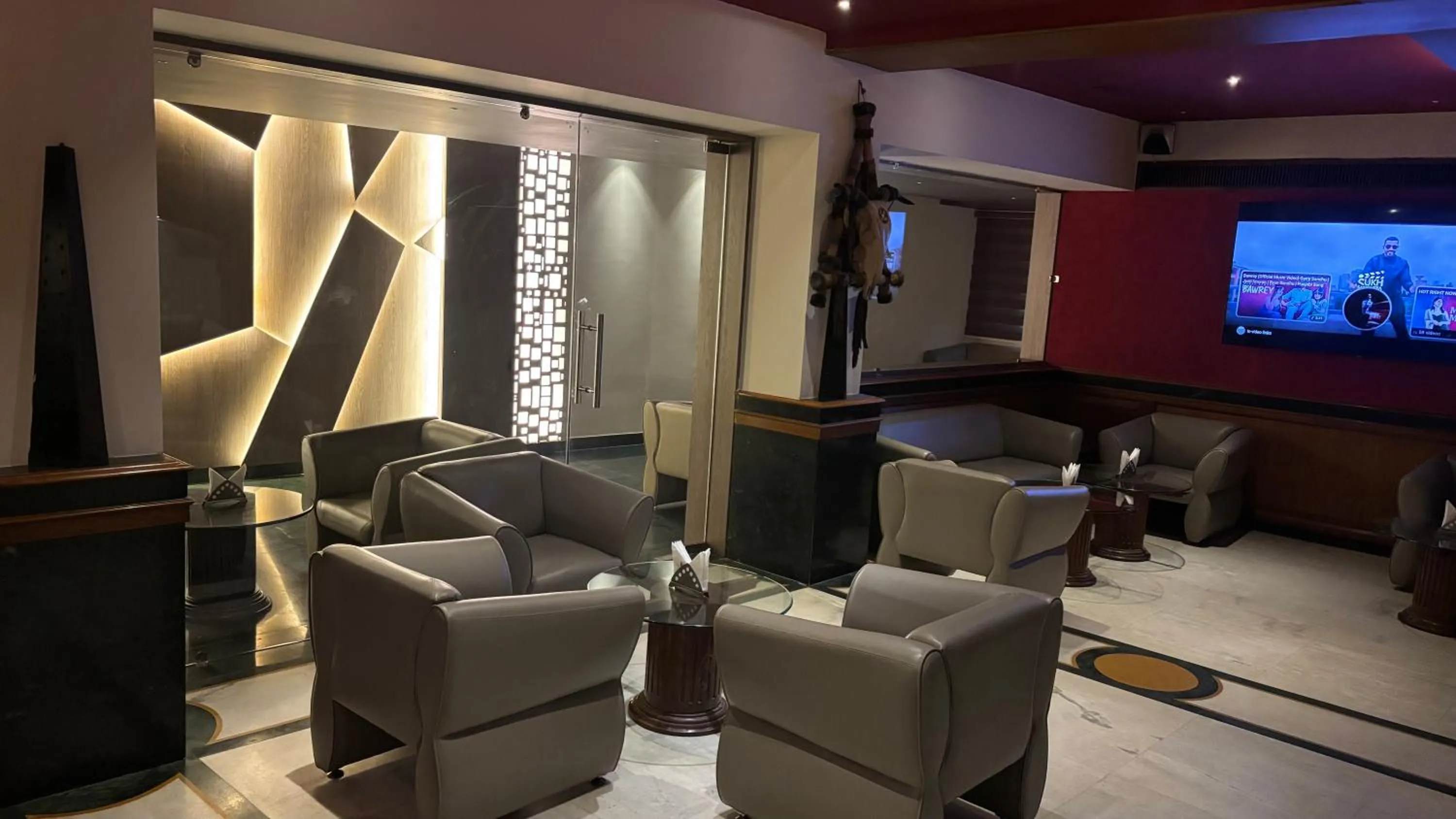 Seating area in RESIDENCY HOTEl