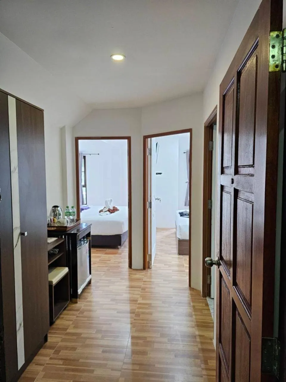 Photo of the whole room, Bed in Samui Green Hotel