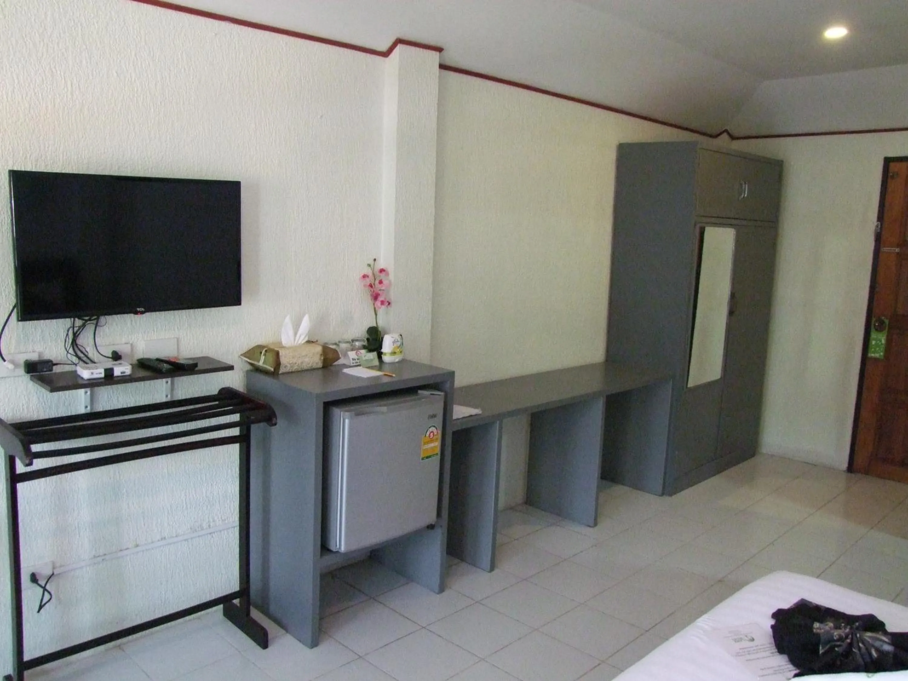 TV and multimedia in Samui Green Hotel