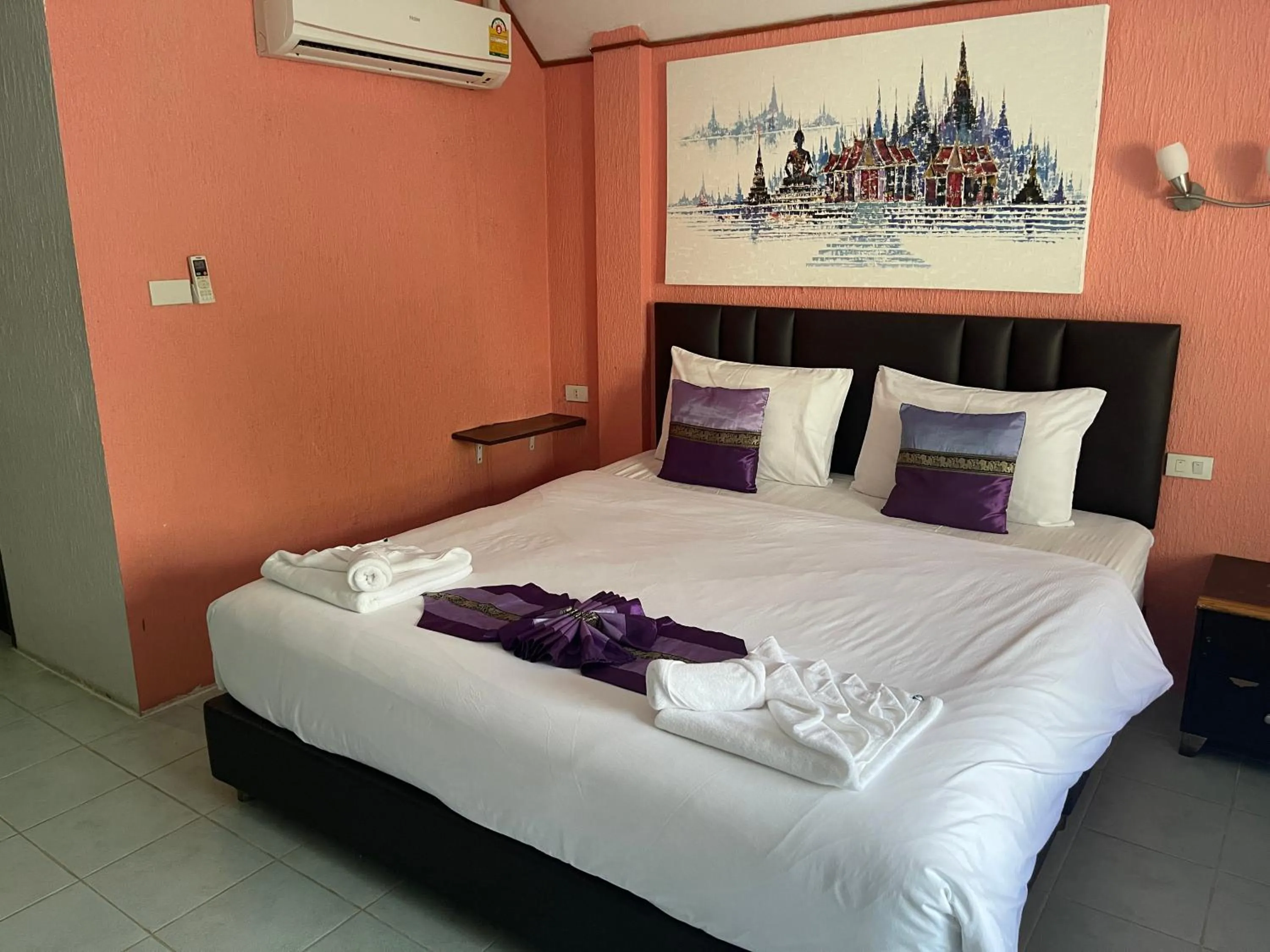 Bedroom, Bed in Samui Green Hotel