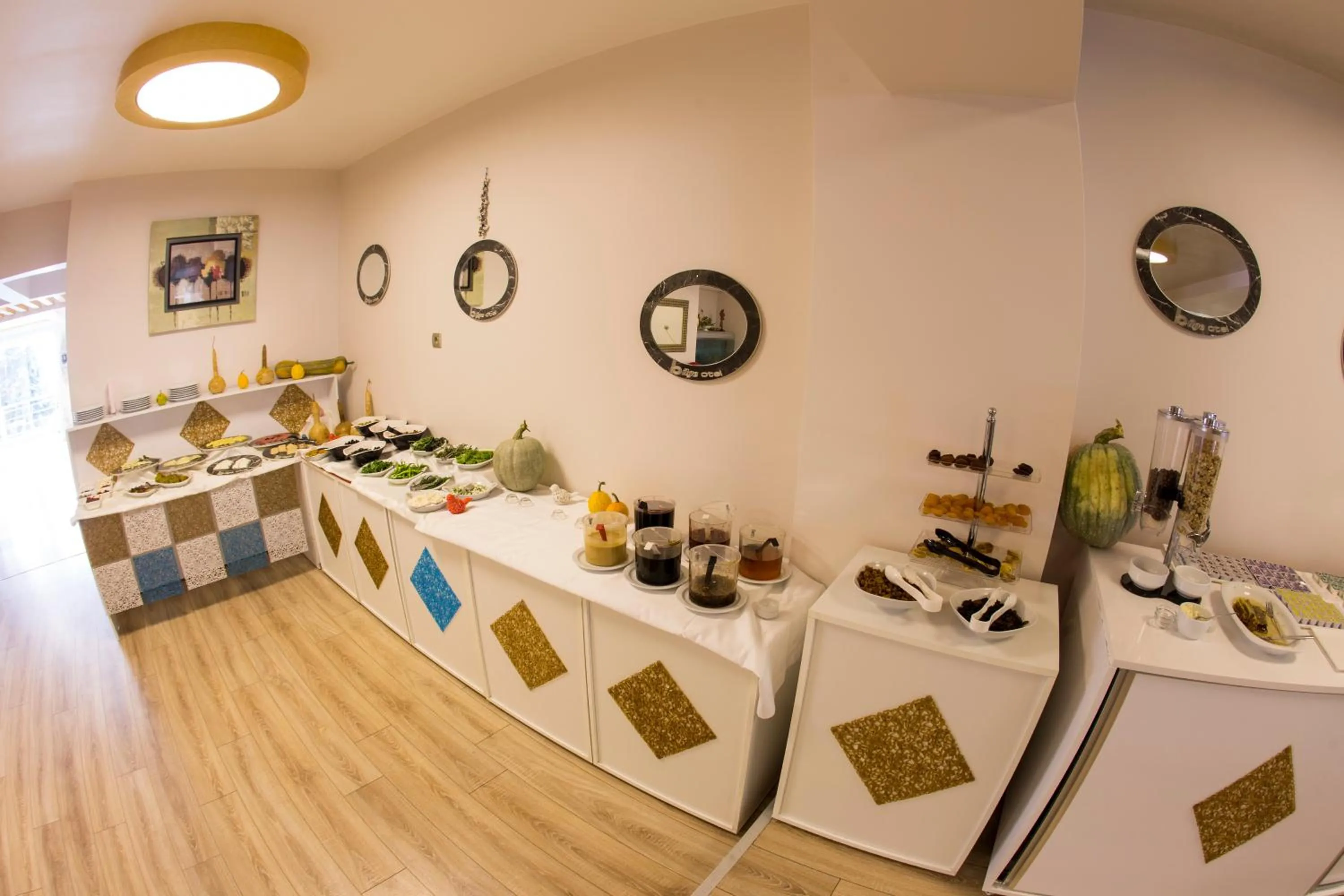 Property building in Bilge Suite Hotel