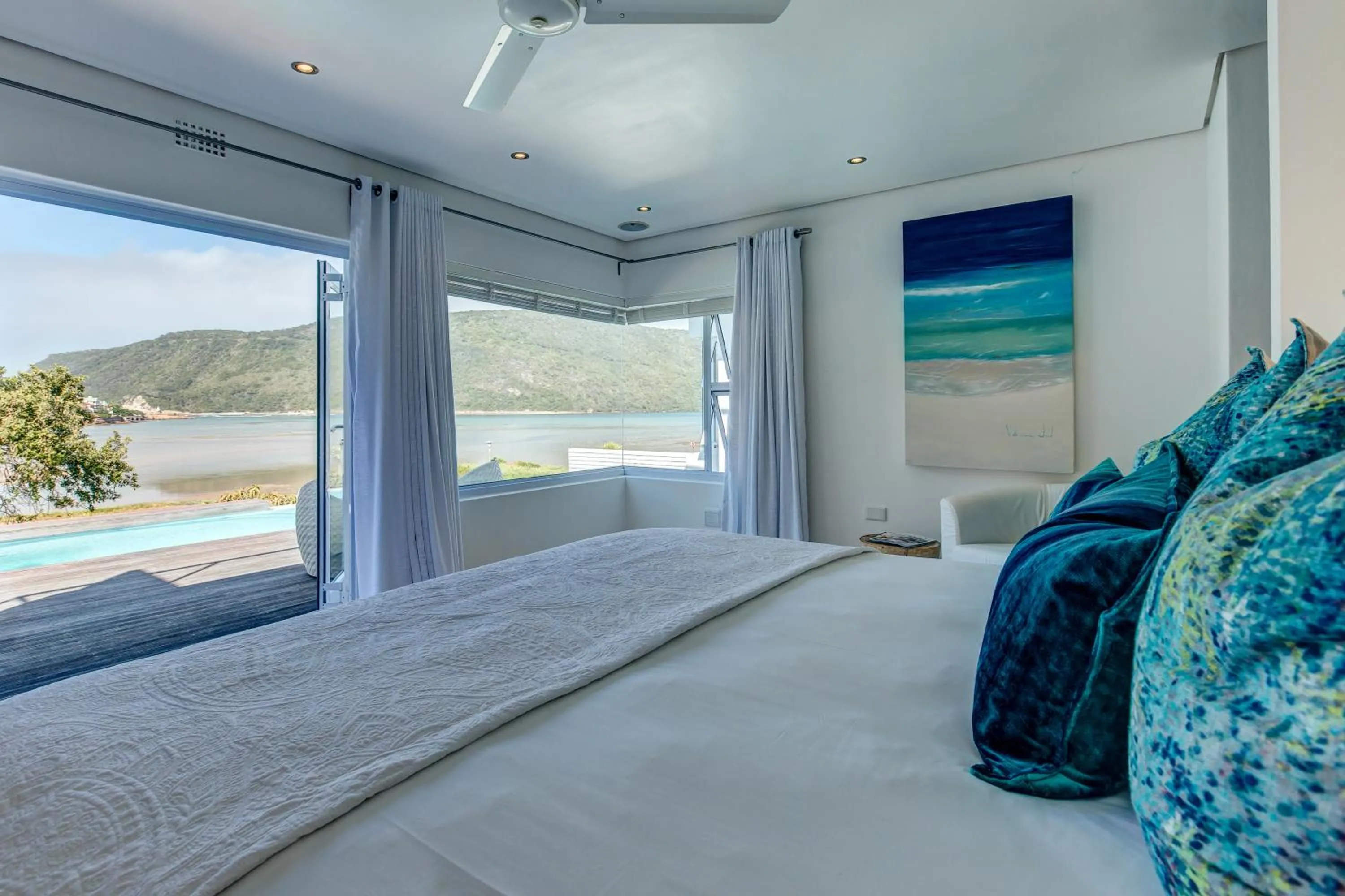 Bedroom, Bed in Amanzi Island Boutique Hotel