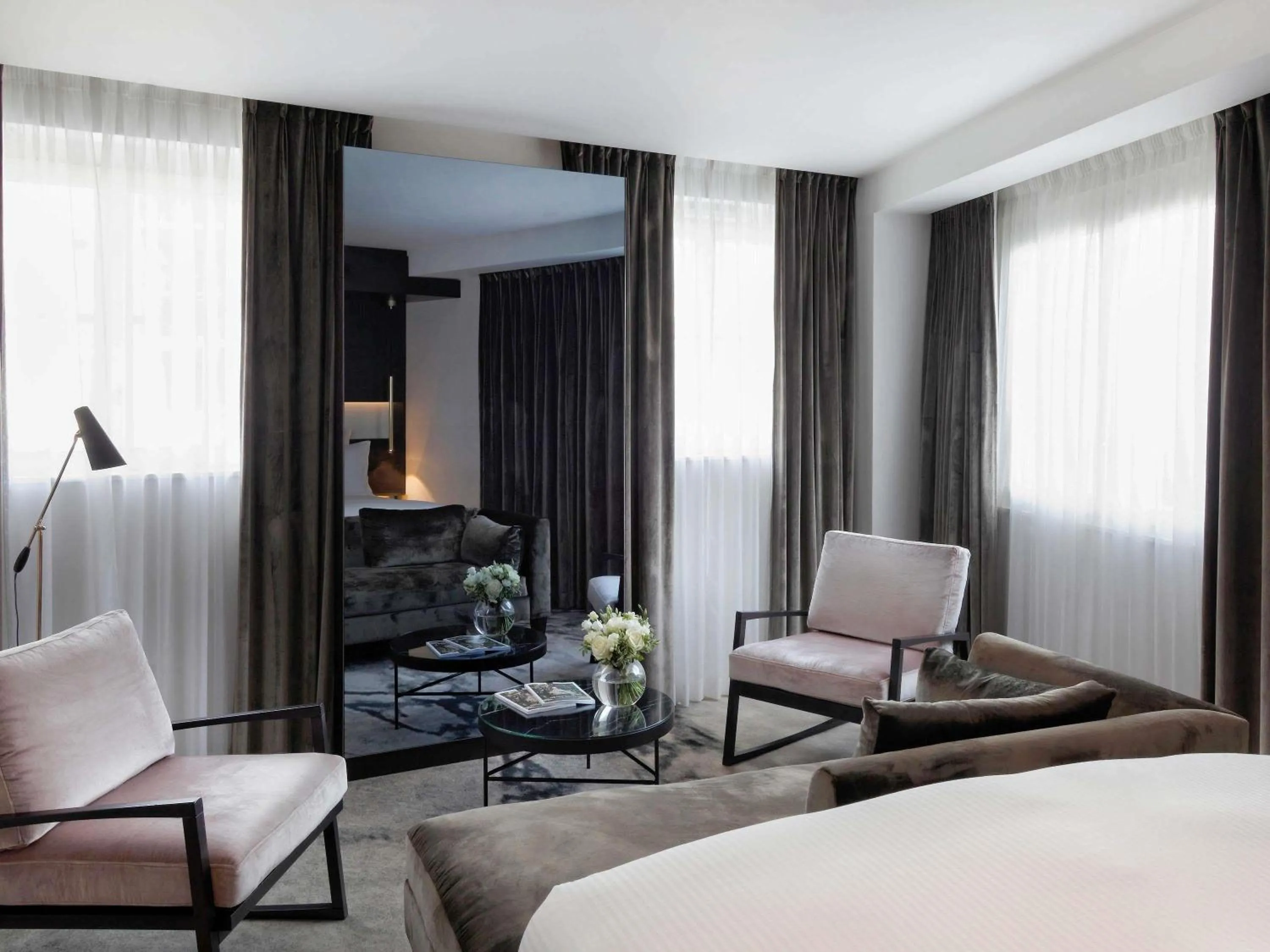 Bedroom, Bed in Boutet Bastille Hotel Paris - MGallery Collection