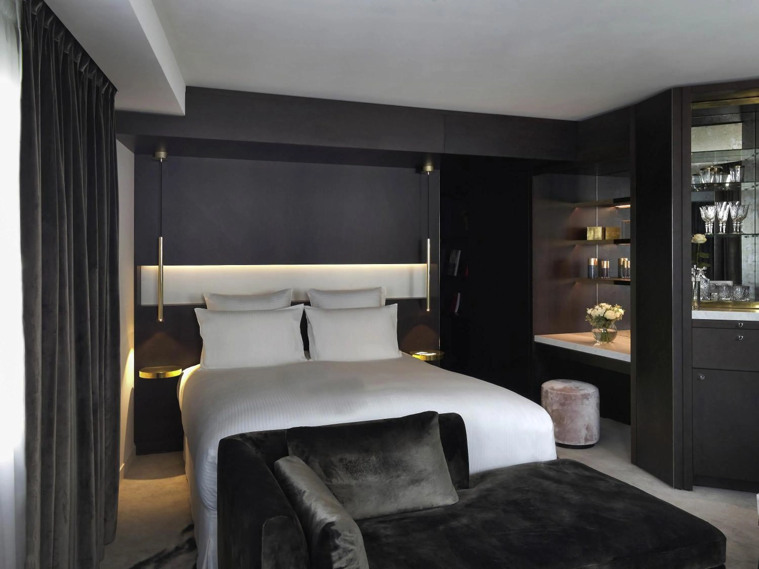 Photo of the whole room, Bed in Boutet Bastille Hotel Paris - MGallery Collection