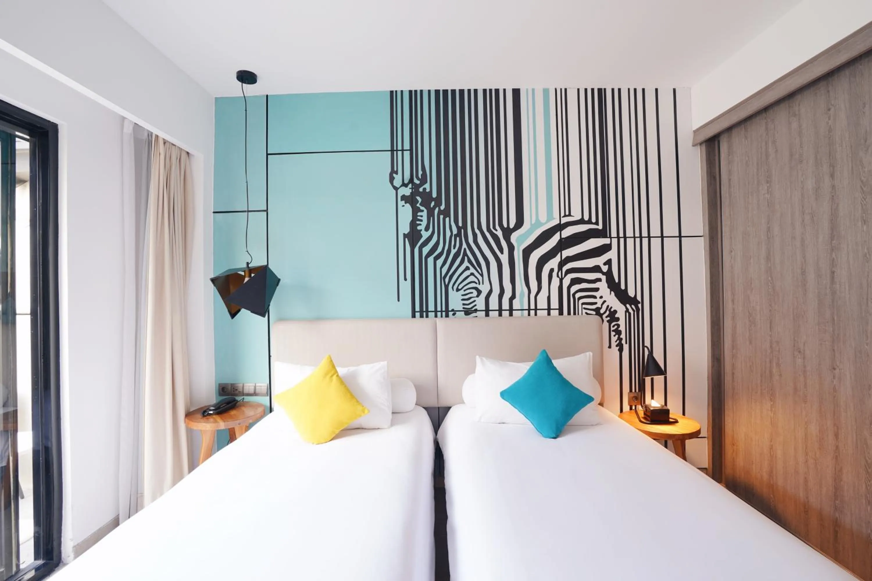 Bed in Kamaniiya Petitenget Seminyak