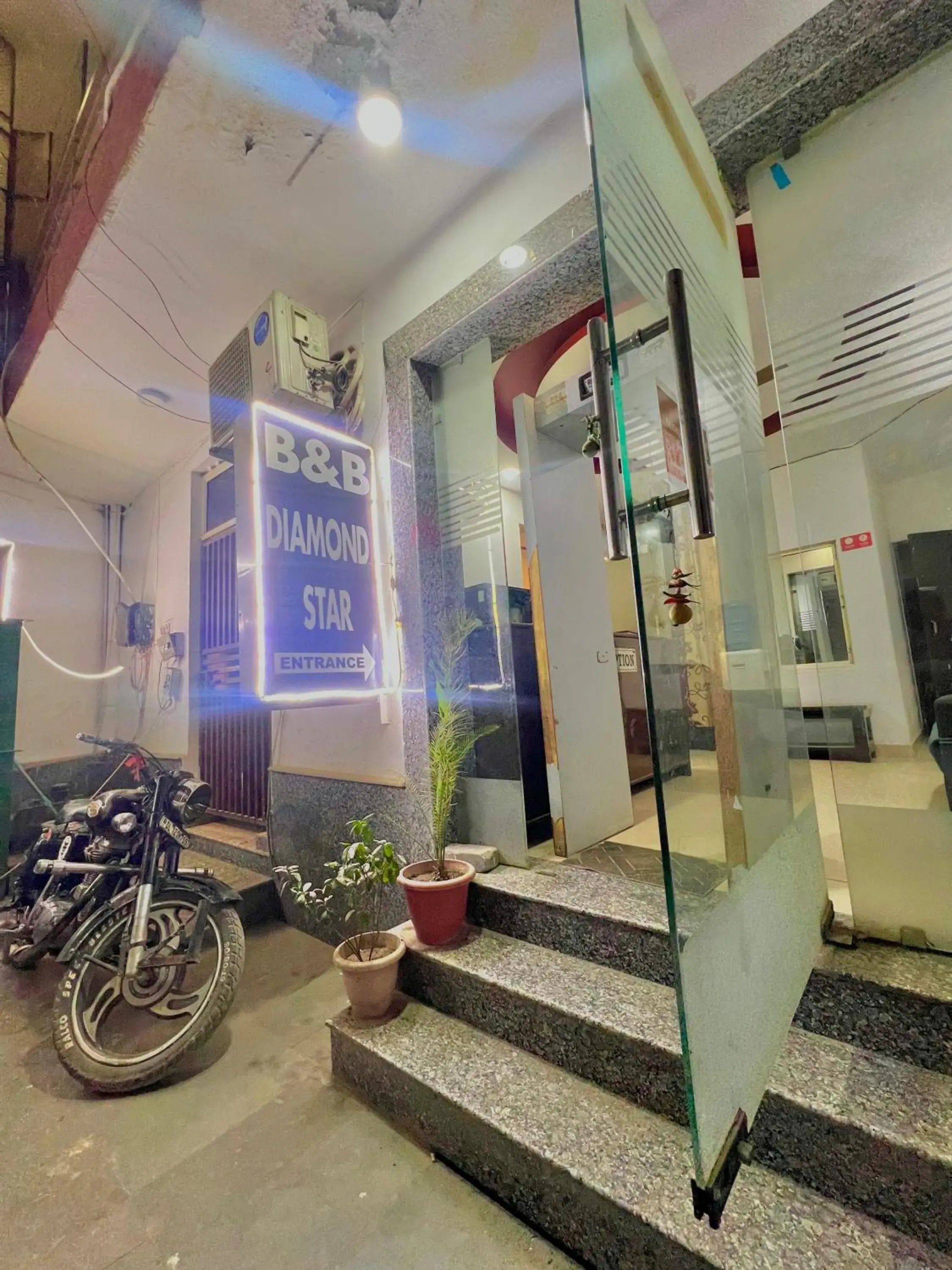 Diamond Star Hotel Diamond Star Hotel