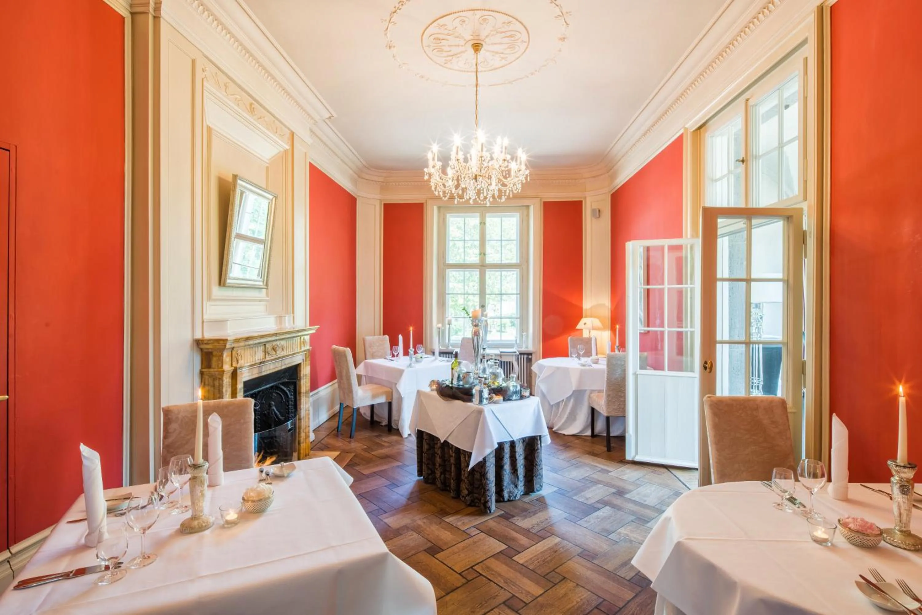 Restaurant/places to eat in Schloss Kartzow