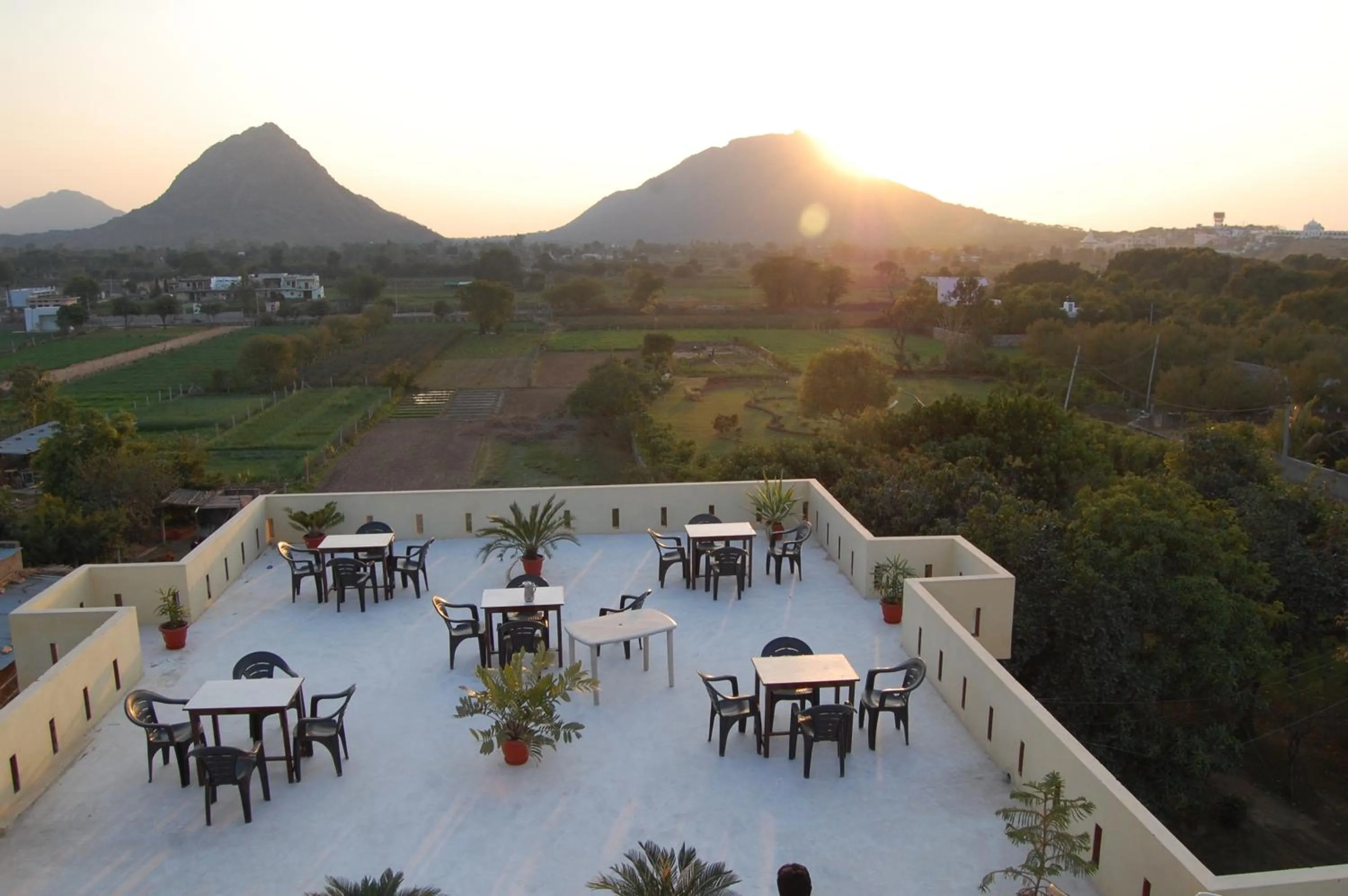 Restaurant/places to eat in Hotel Green Haveli - A Heritage and Hill View Hotel , Pushkar