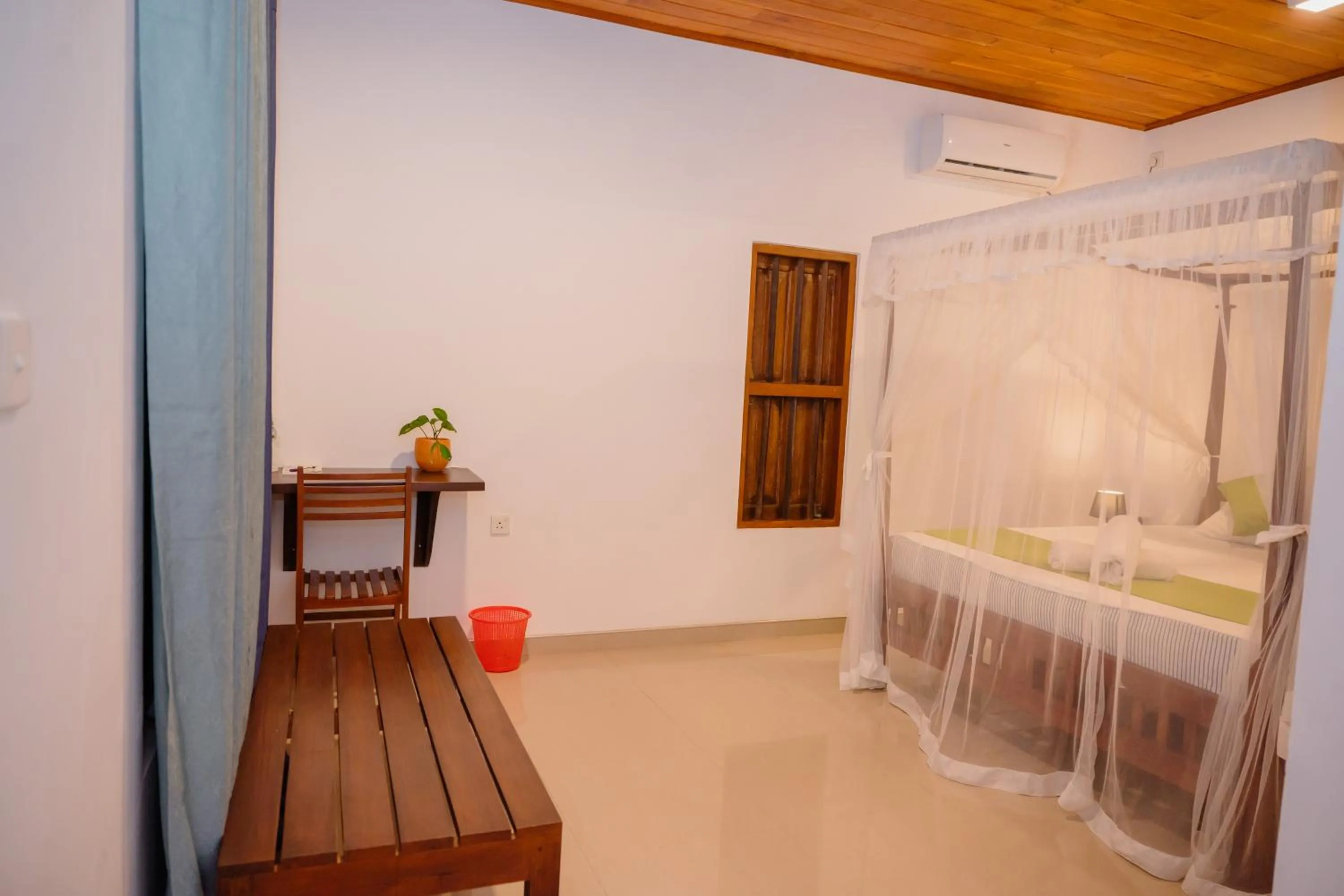 Shehani Beach Bungalow