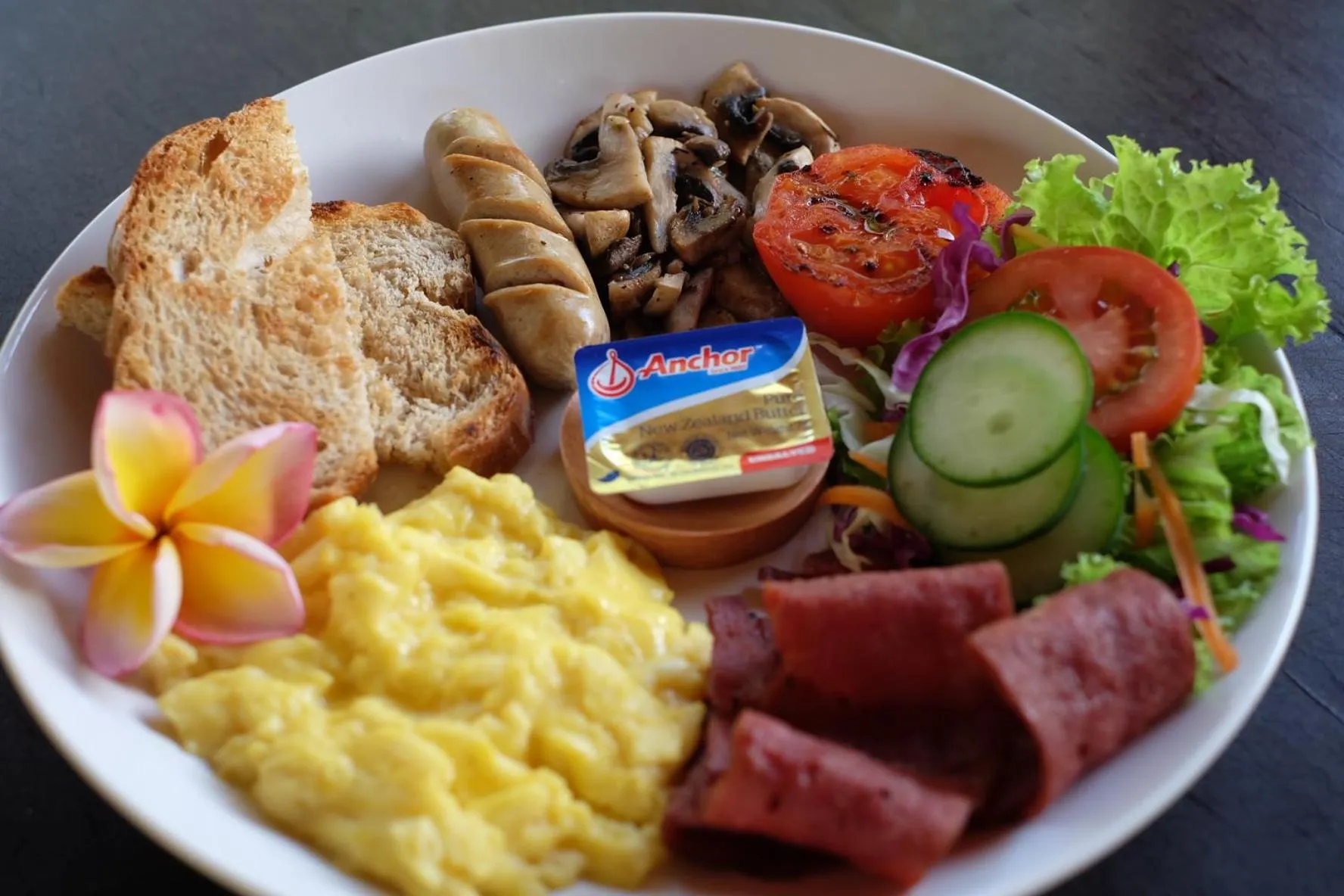 Breakfast in Bali Wirasana Inn