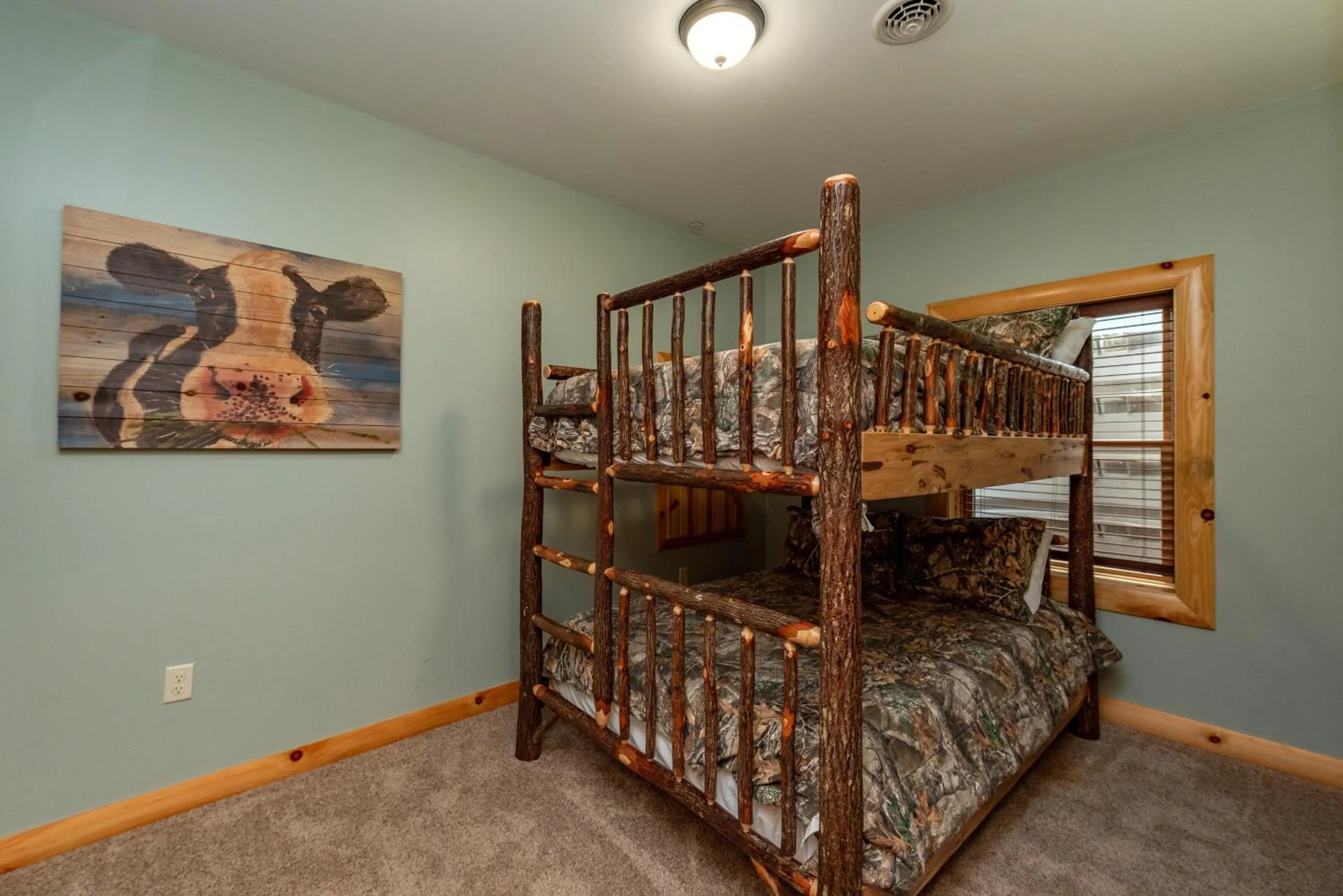 Bed in Mountain Mojo