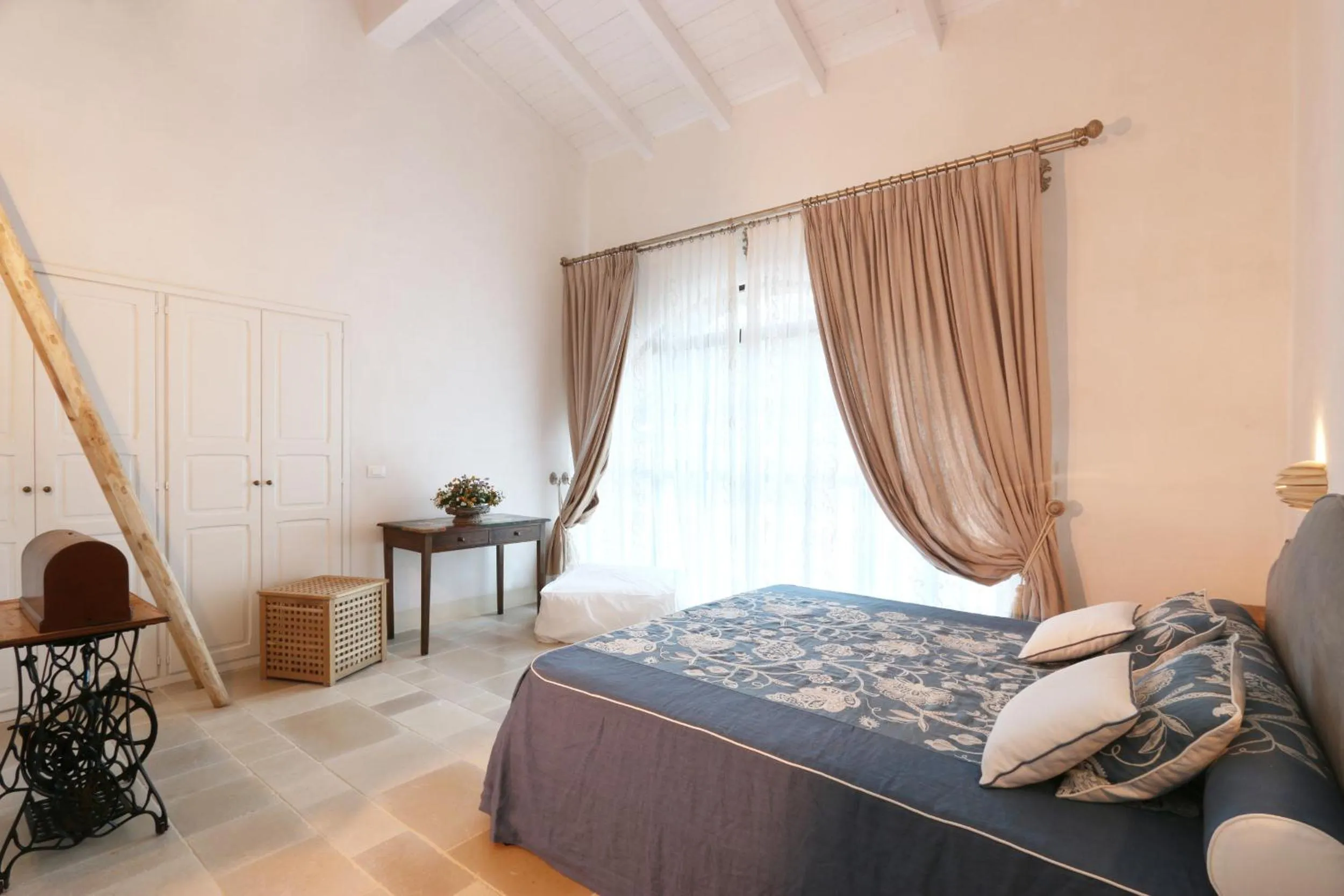 Photo of the whole room, Bed in Masseria Fano Relais & Wine