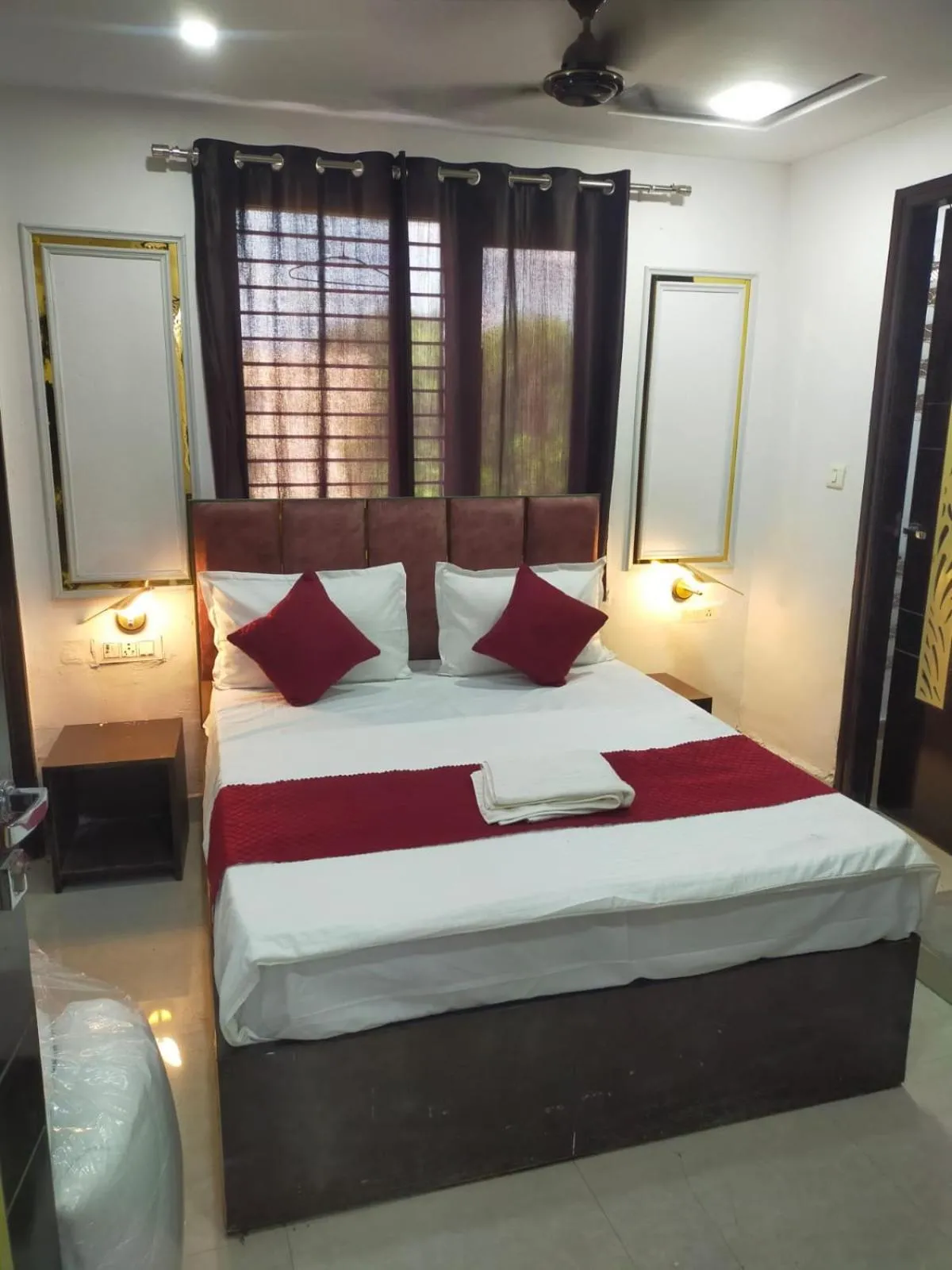 Hotel Celebration home