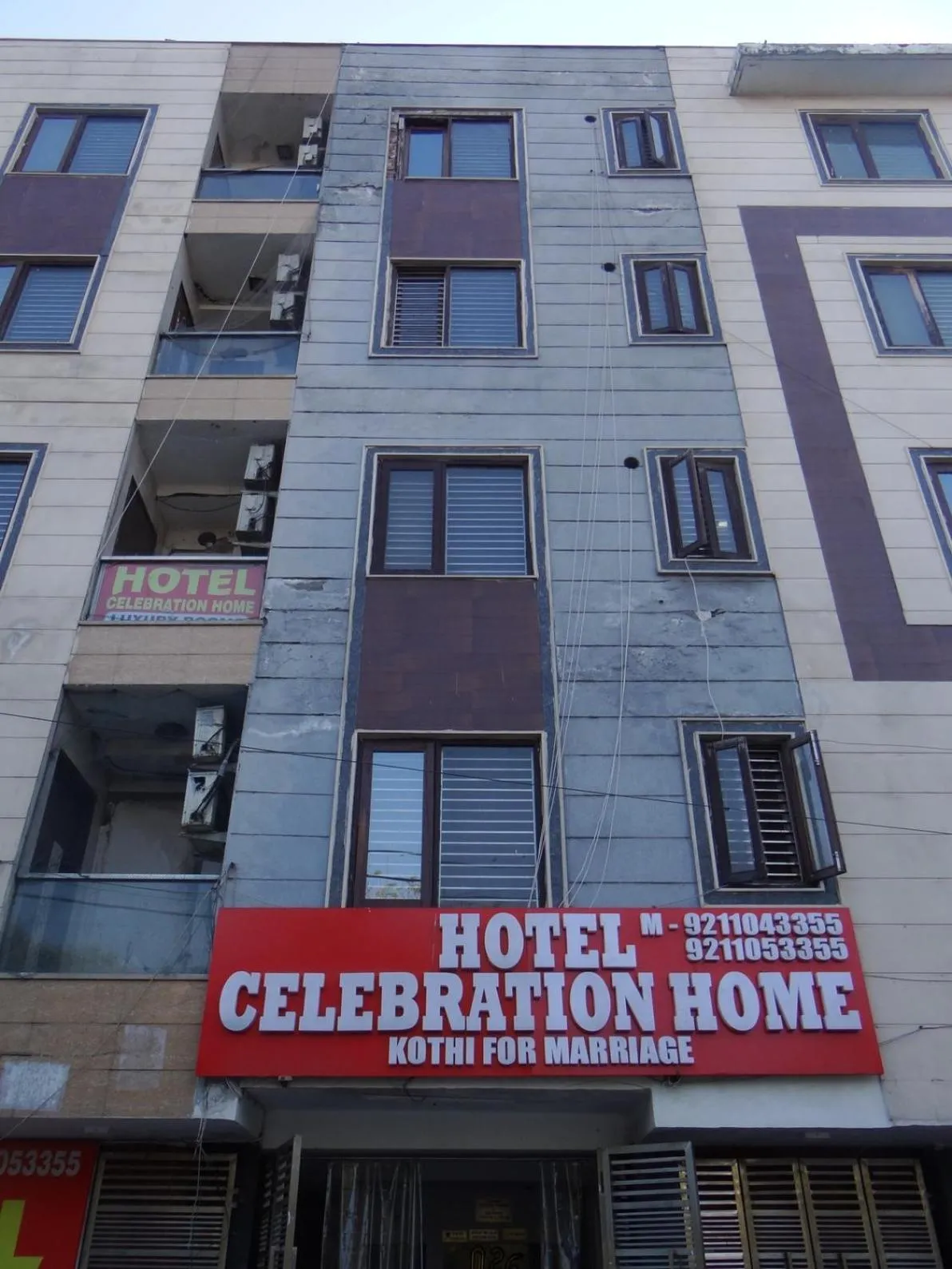 Hotel Celebration home