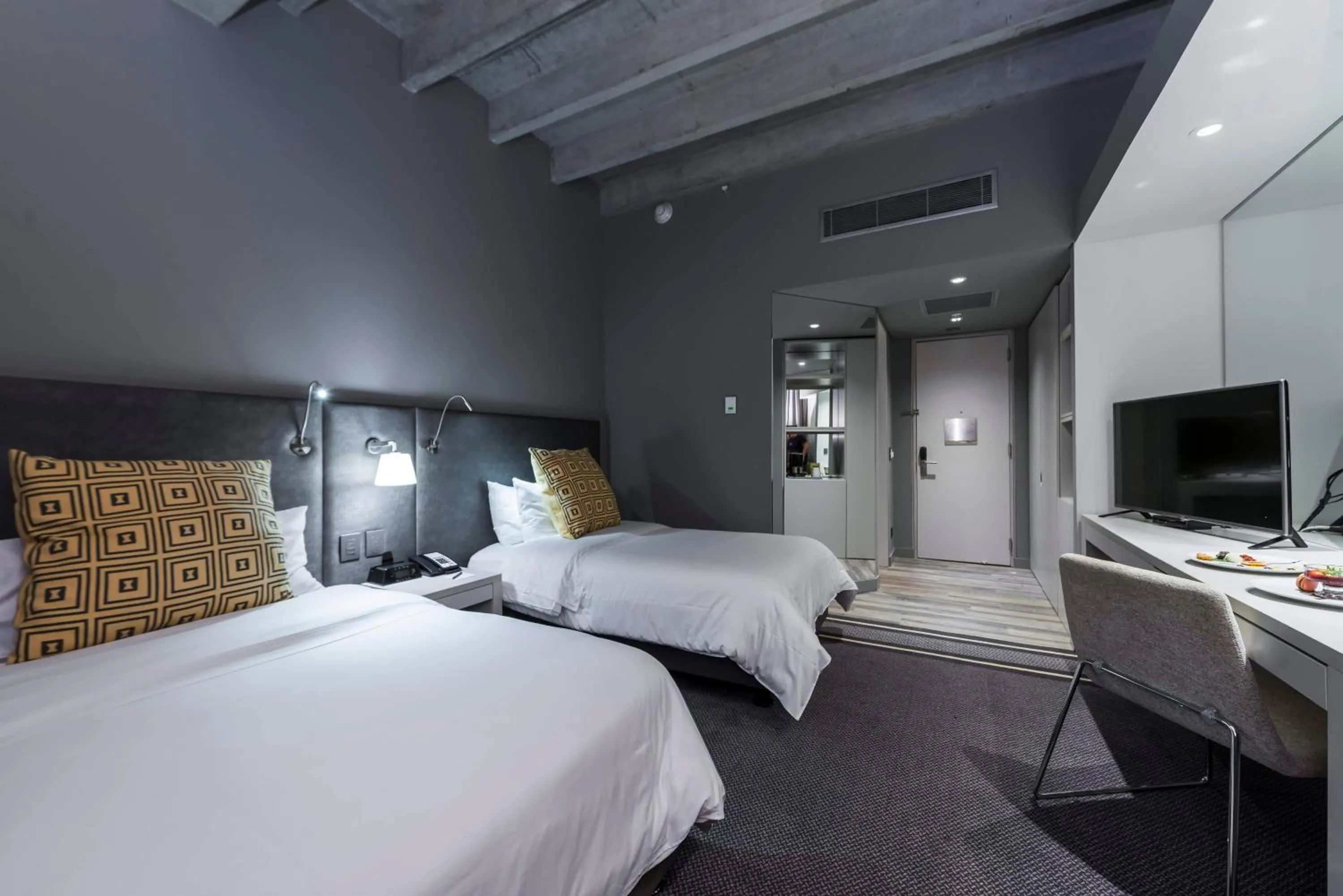 Bedroom, Bed in Movich Buró 51