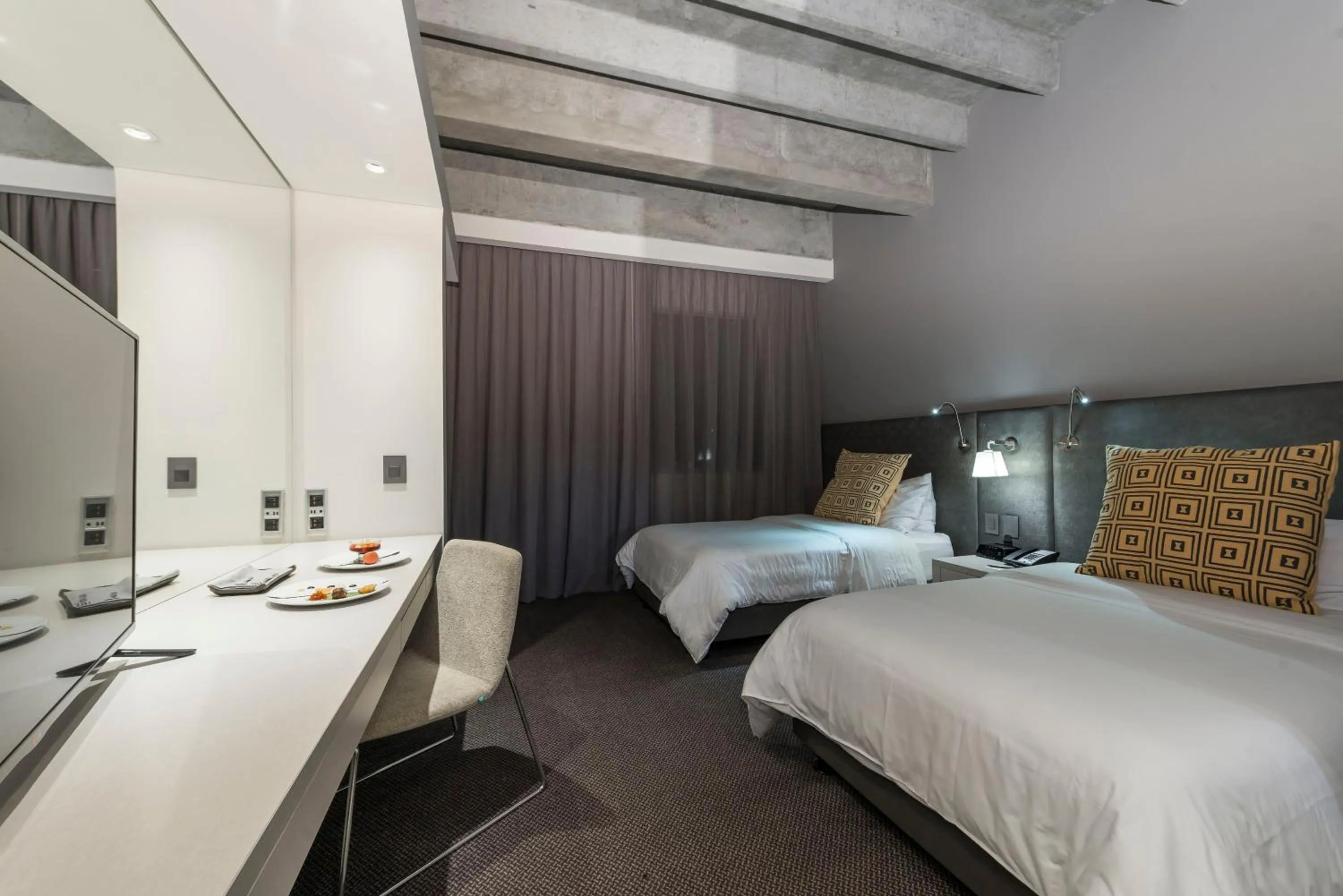 Bedroom, Bed in Movich Buró 51