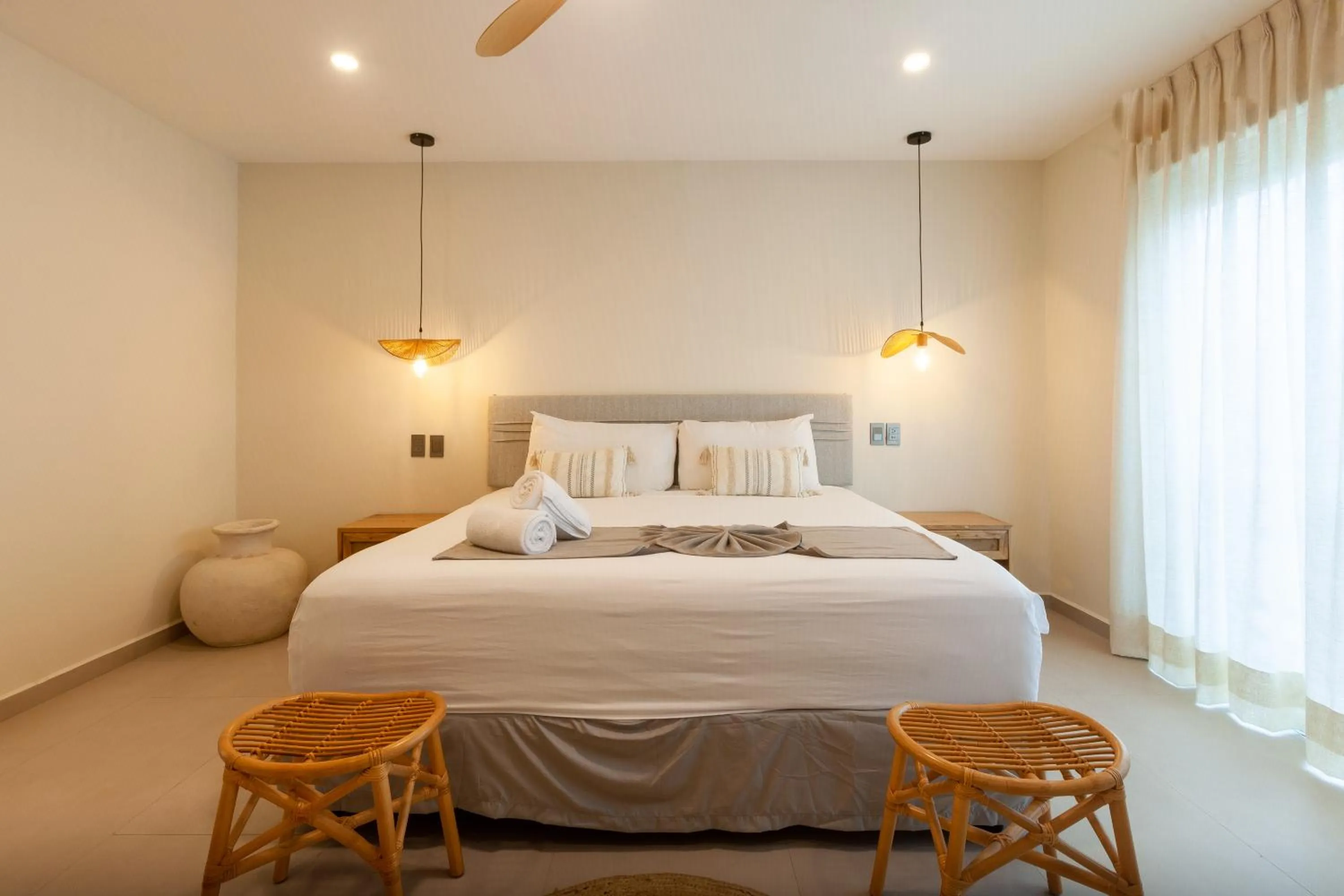 Bed in Via Tendenza Condos