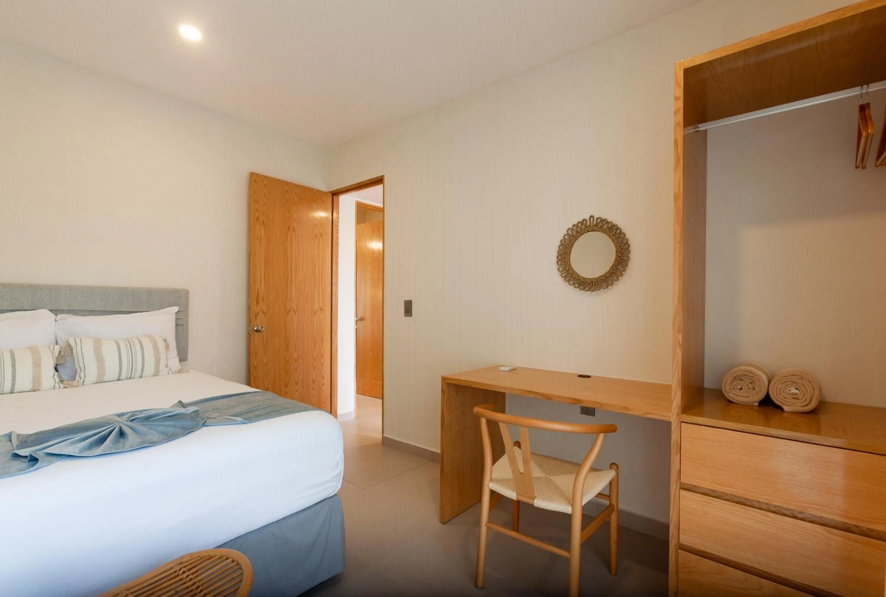 Bed in Via Tendenza Condos