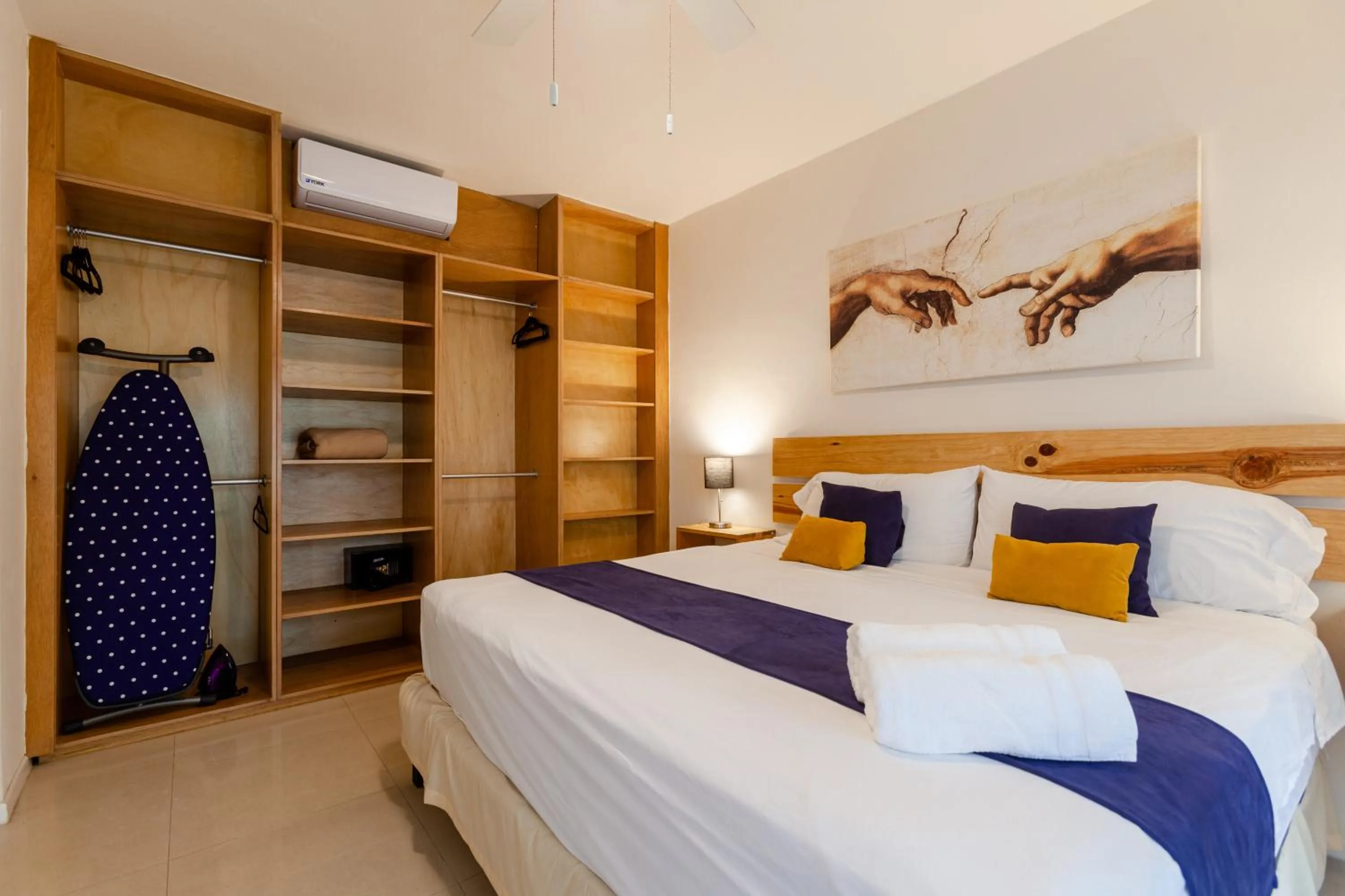 Bed in Via Tendenza Condos