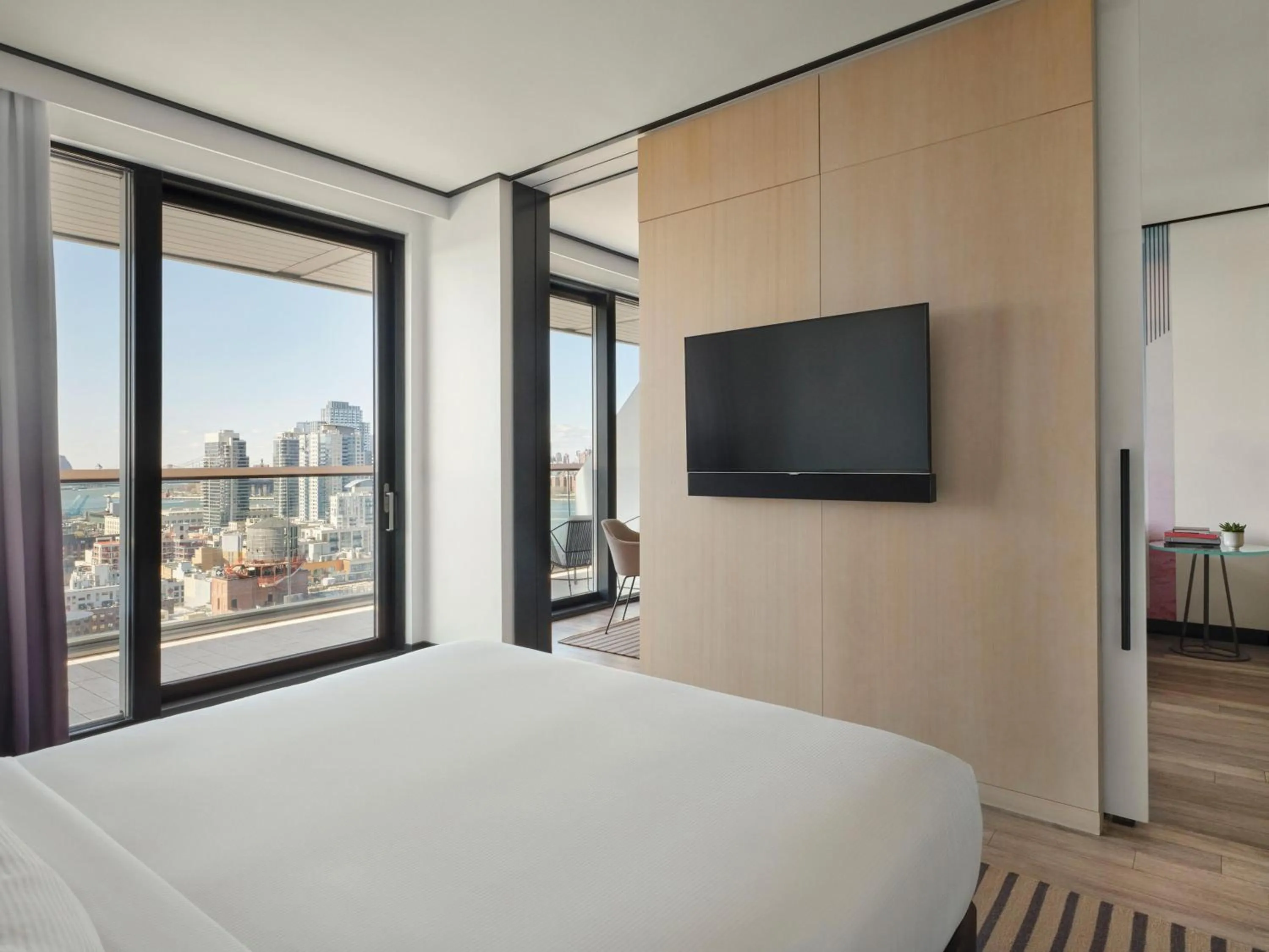 Photo of the whole room, Bed in The William Vale