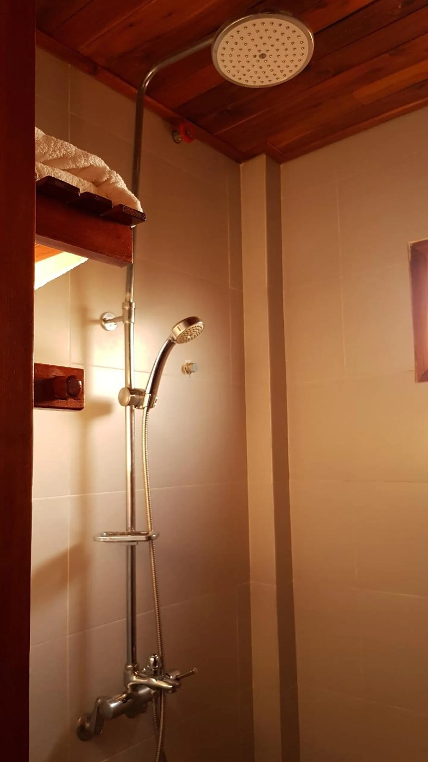 Shower in Free Beach Resort