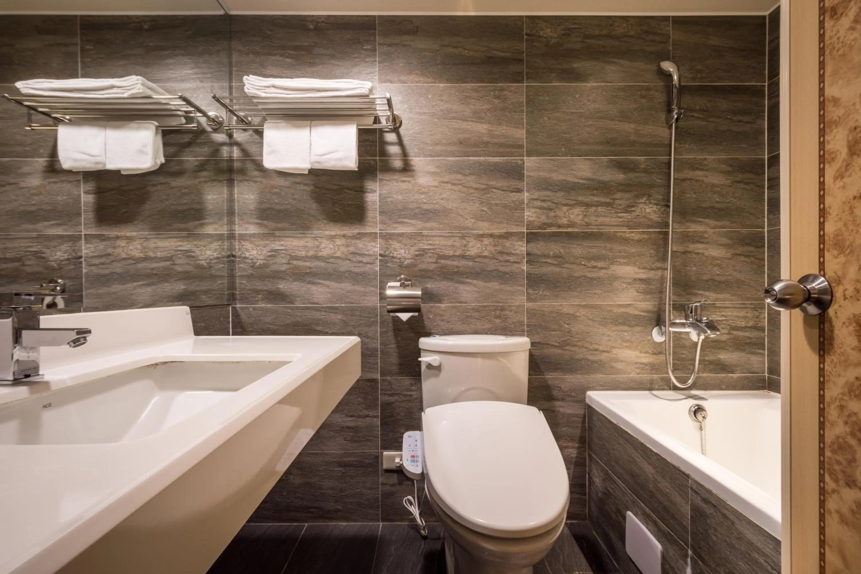 Bathroom in Golden Home Hotel